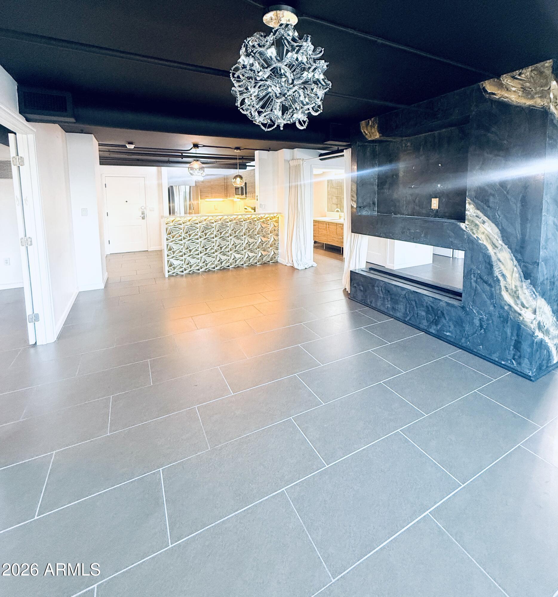 535 W THOMAS Road 513