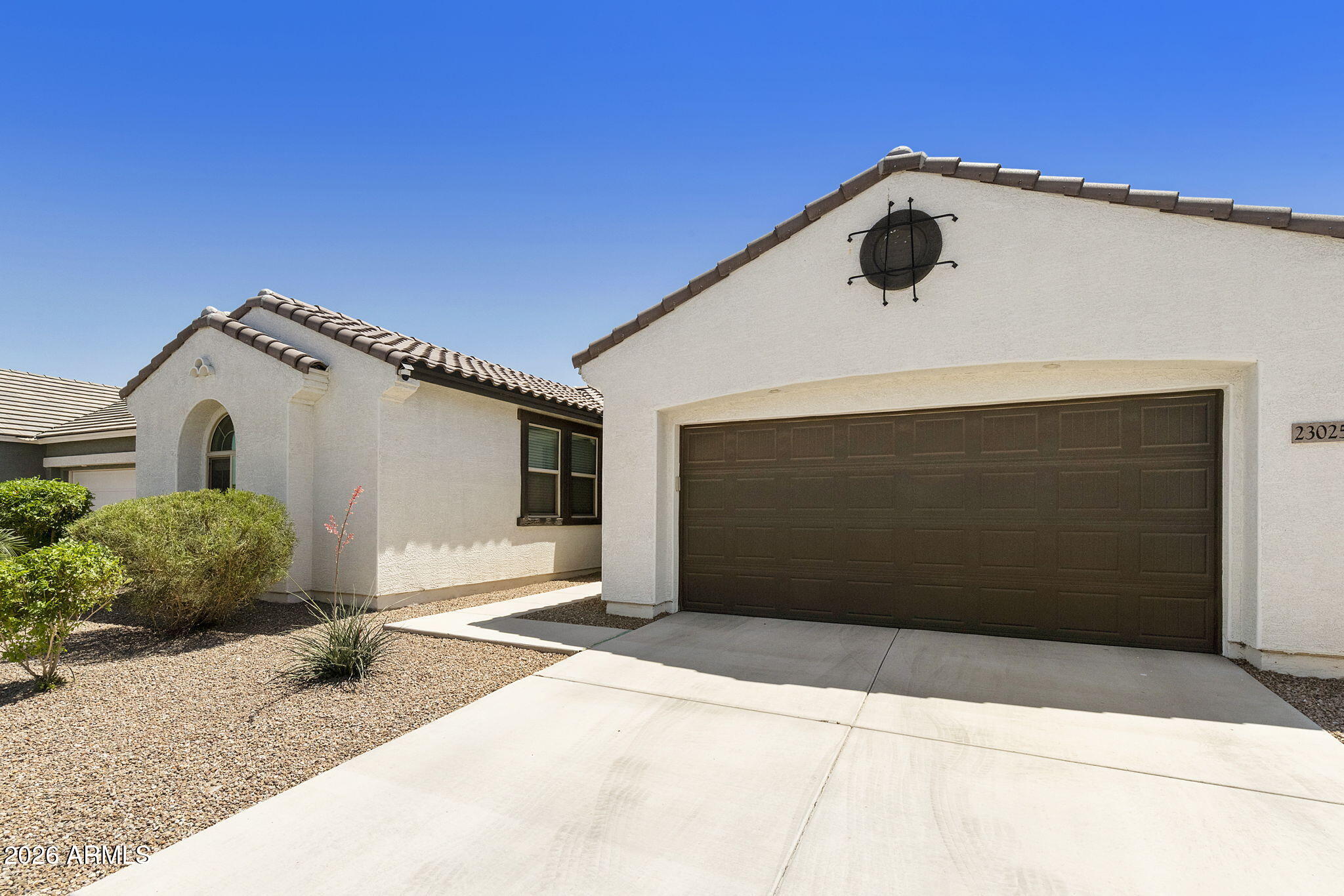 23025 E Via Del Sol --