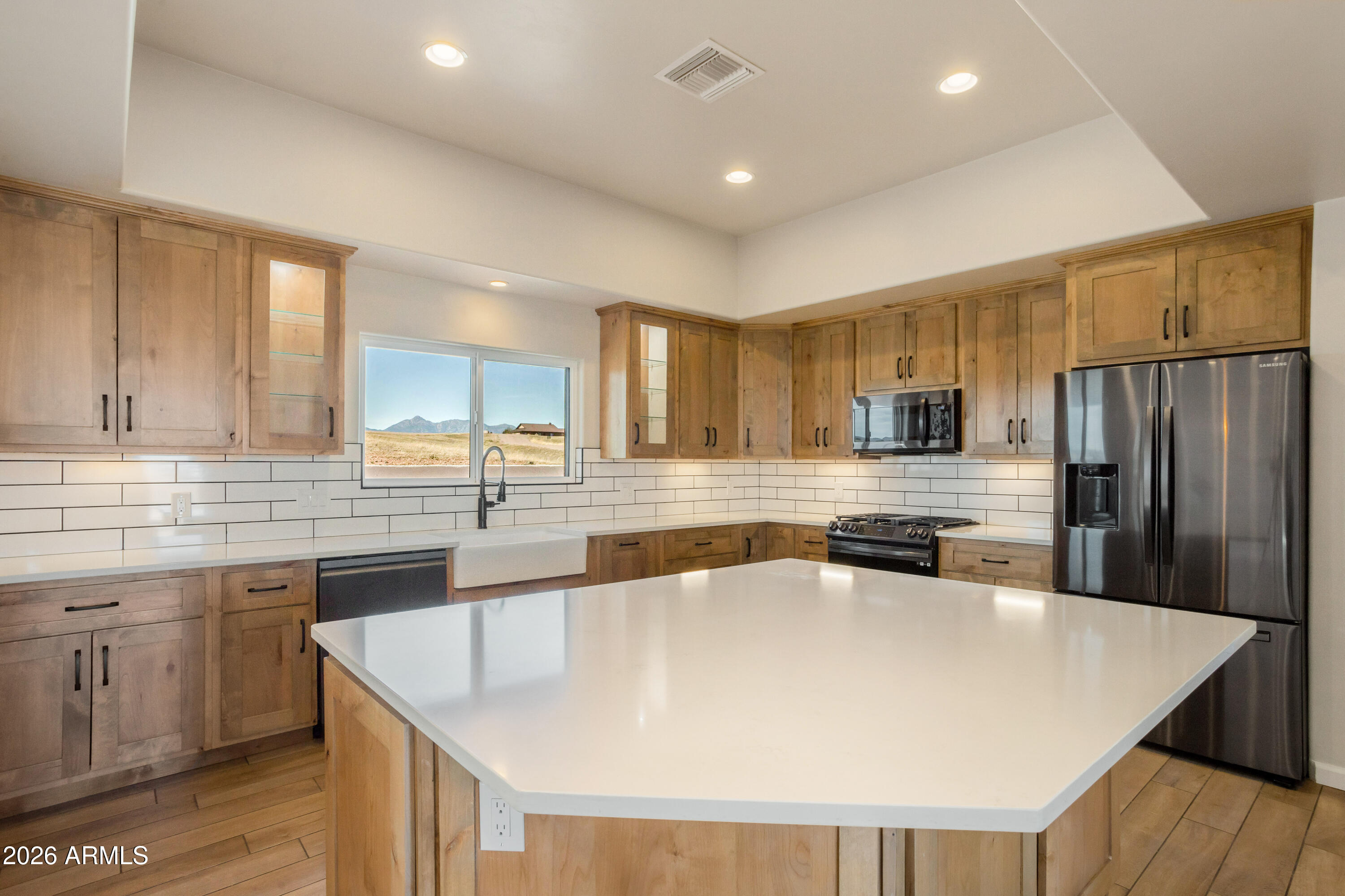 STAR VIEW ESTATES - Residential