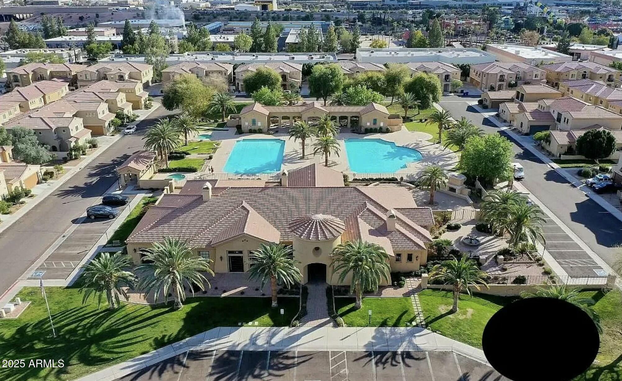 1367 S COUNTRY CLUB Drive 1281