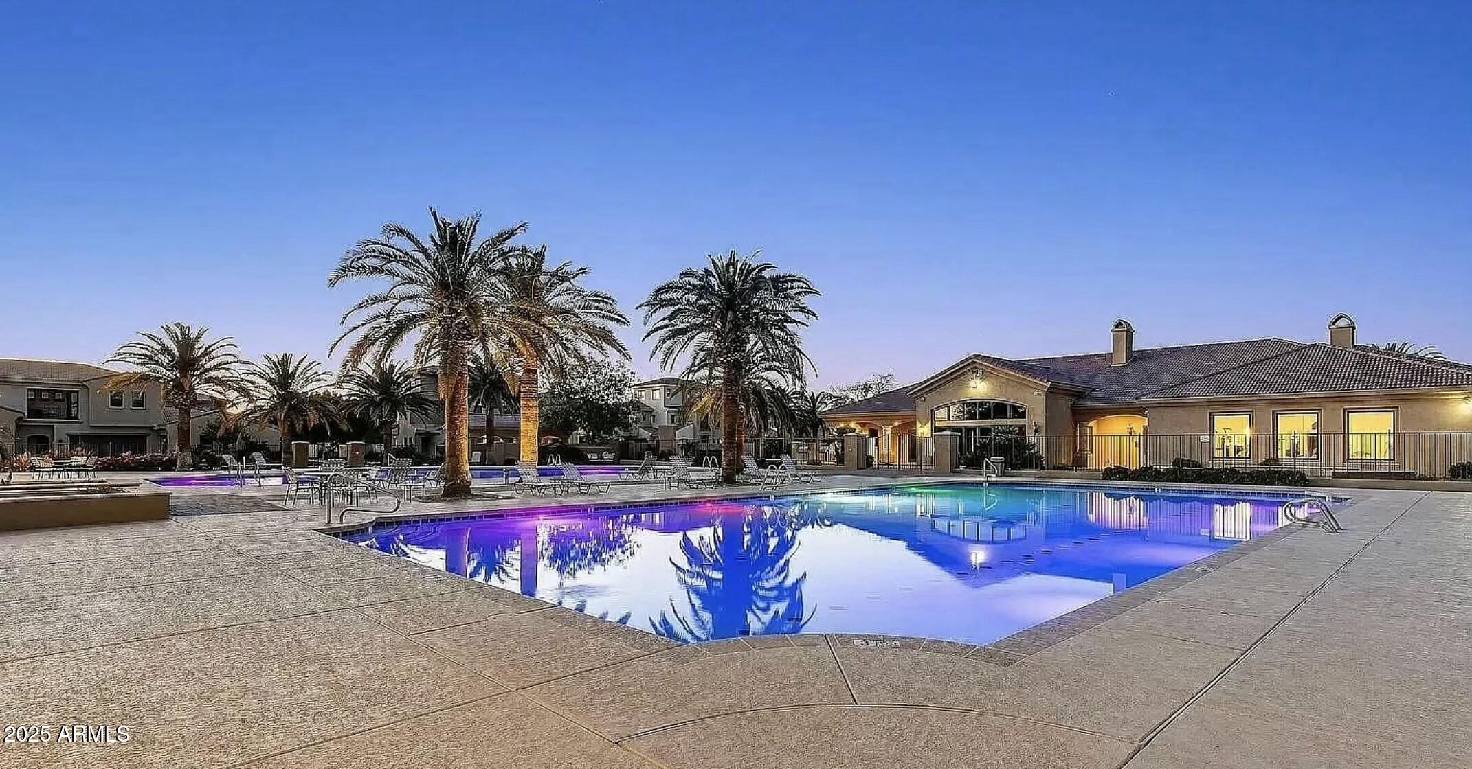 1367 S COUNTRY CLUB Drive 1281