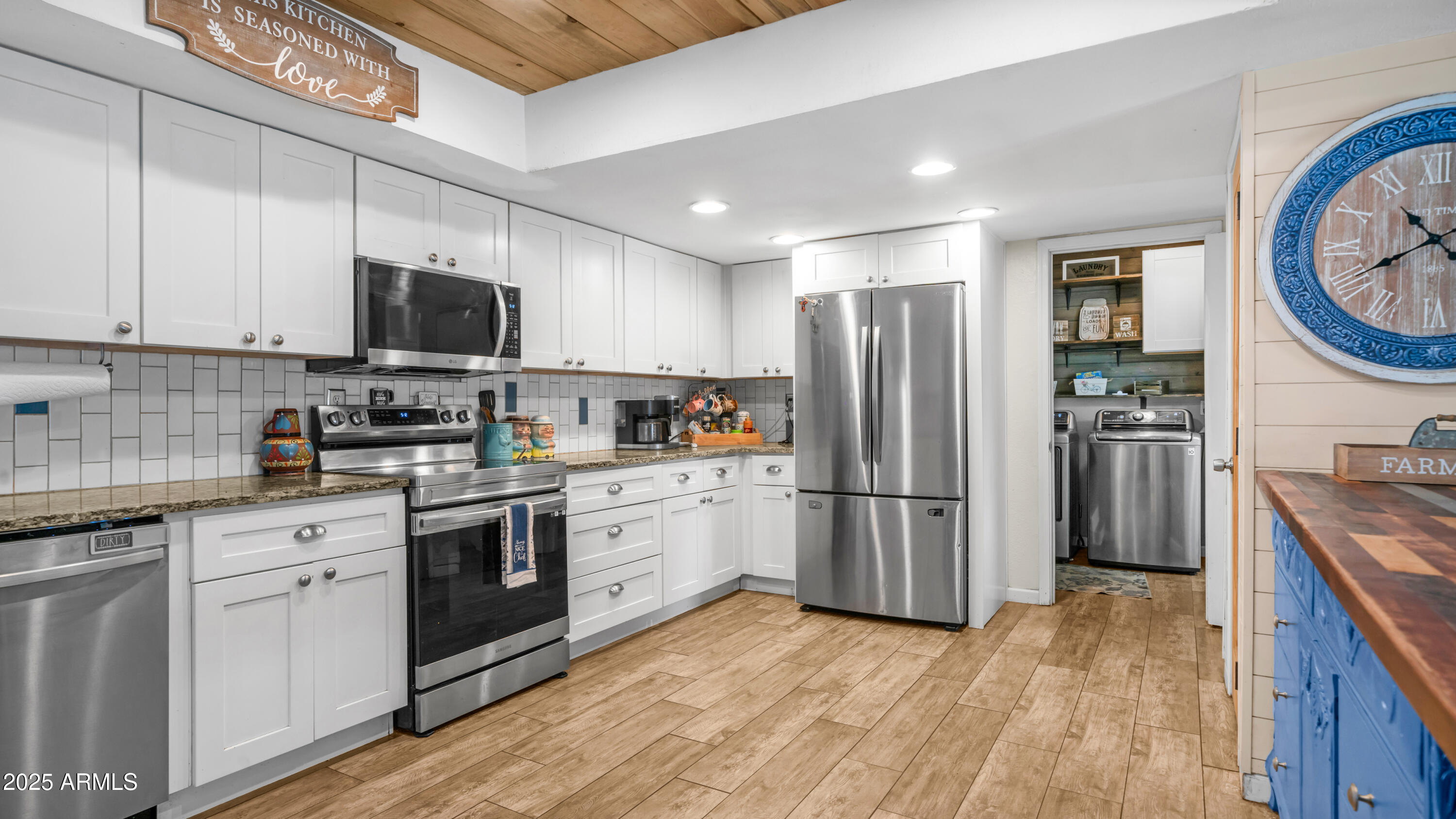 3842 W MAUNA LOA Lane