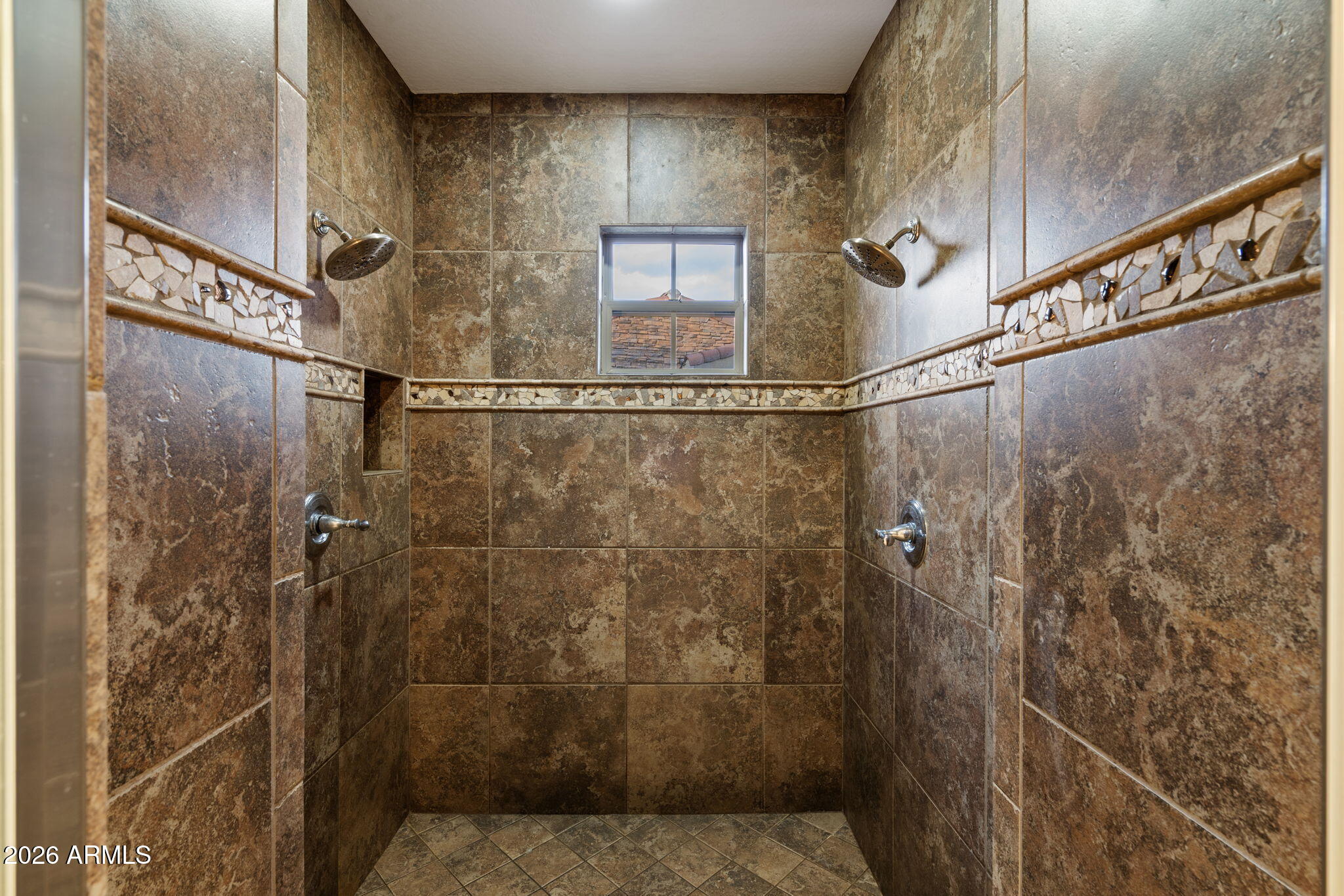 Phoenix, Arizona, 85050, United States, 5 Bedrooms Bedrooms, ,5 BathroomsBathrooms,Residential,Active,2020989