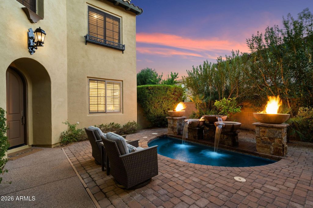 Photo of 3729 E Robin Lane, Phoenix, AZ 85050 (MLS # 6975702)