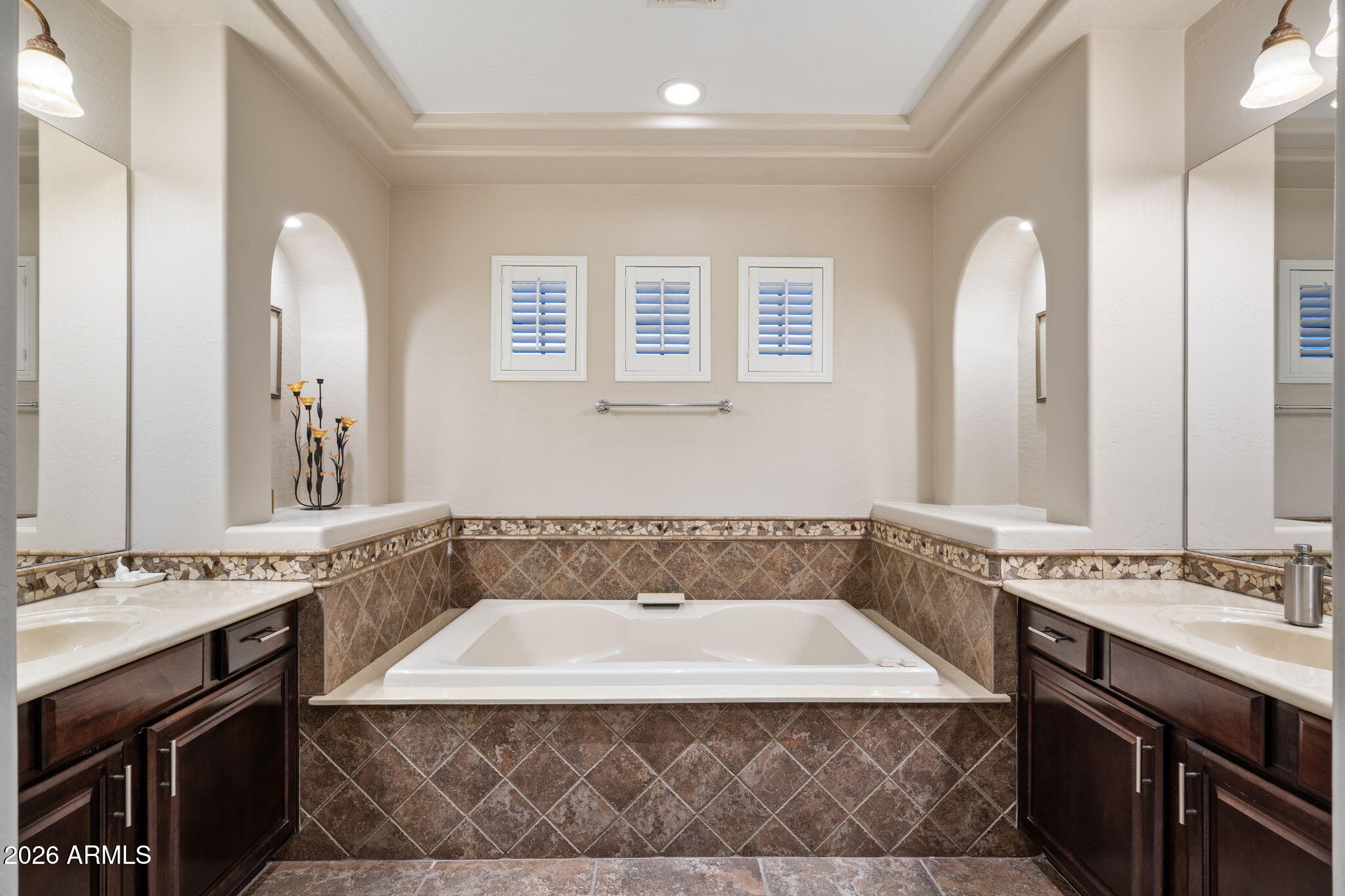 Phoenix, Arizona, 85050, United States, 5 Bedrooms Bedrooms, ,5 BathroomsBathrooms,Residential,Active,2020989