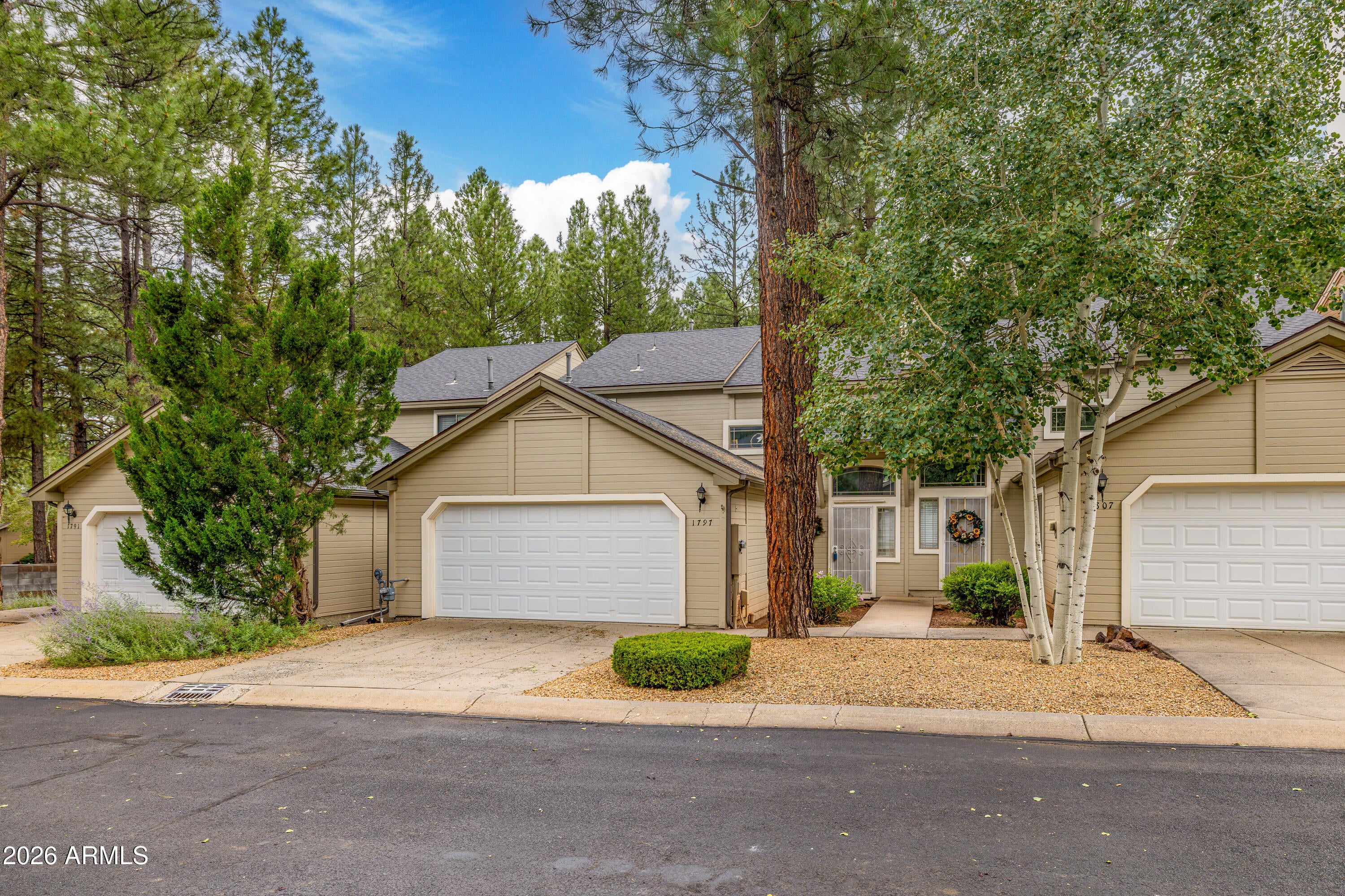 1797 W CAMELOT Drive