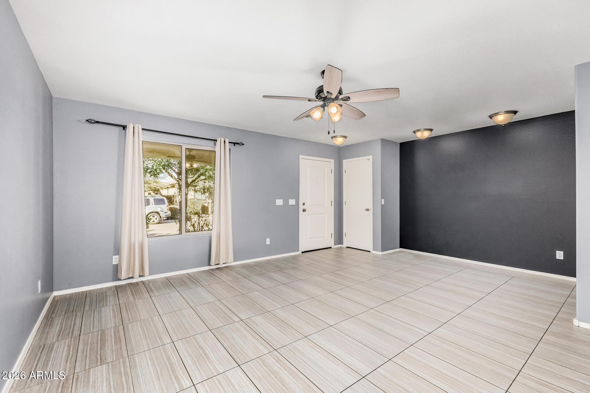 1877 W Road Agent Street