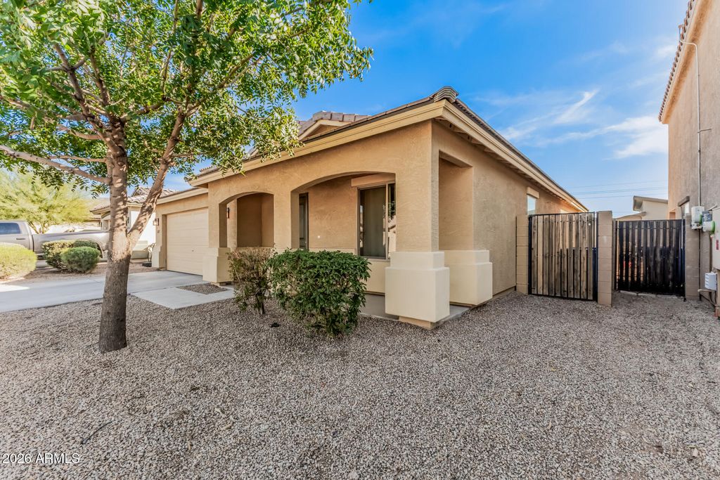 Photo of 1877 W Road Agent Street, Apache Junction, AZ 85120 (MLS # 6987704)