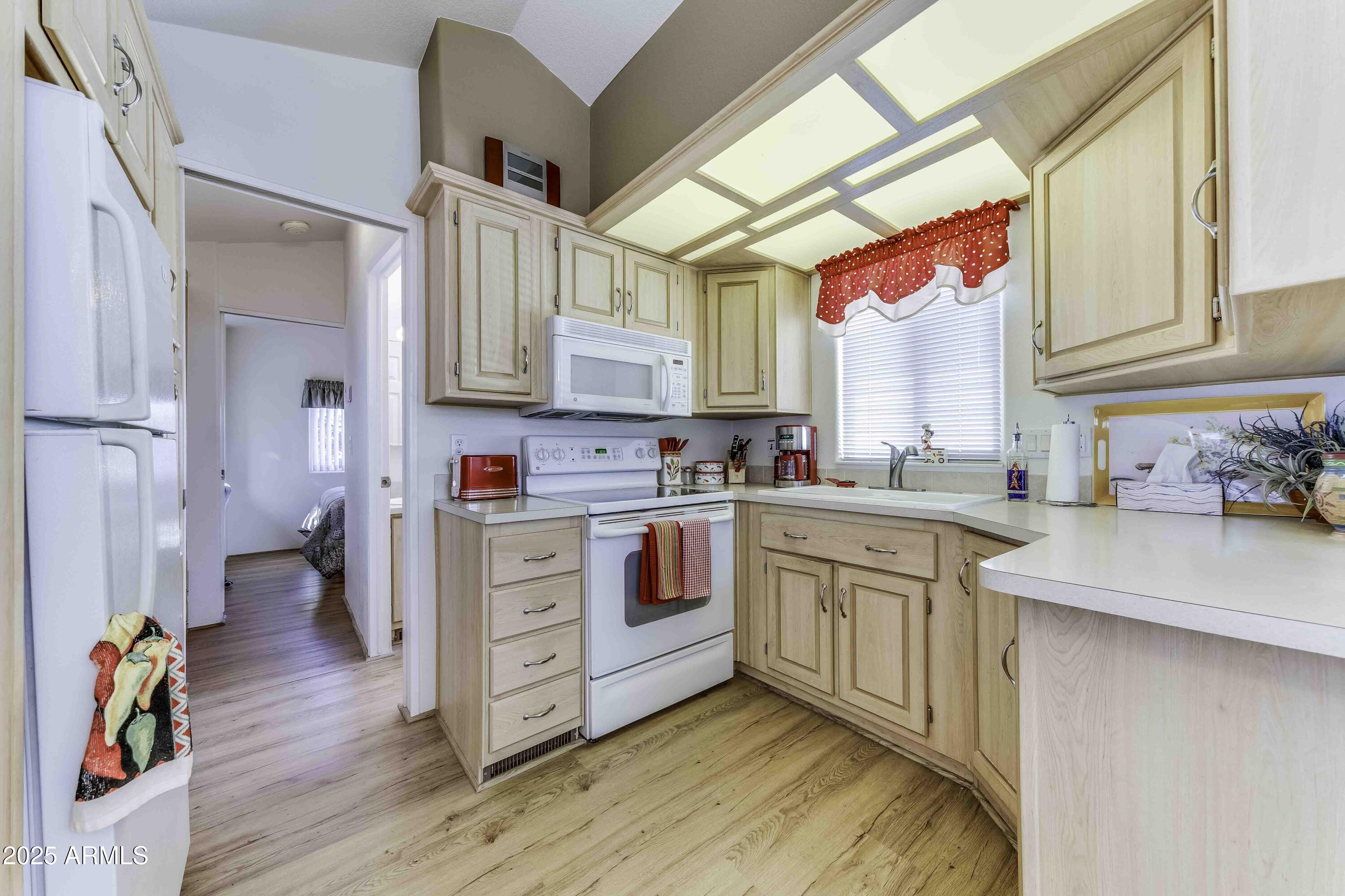 17200 W BELL Road 1521