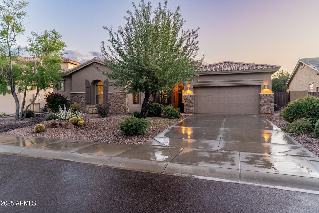 Photo of 12345 W Dove Wing Way, Peoria, AZ 85383 (MLS # 6958130)