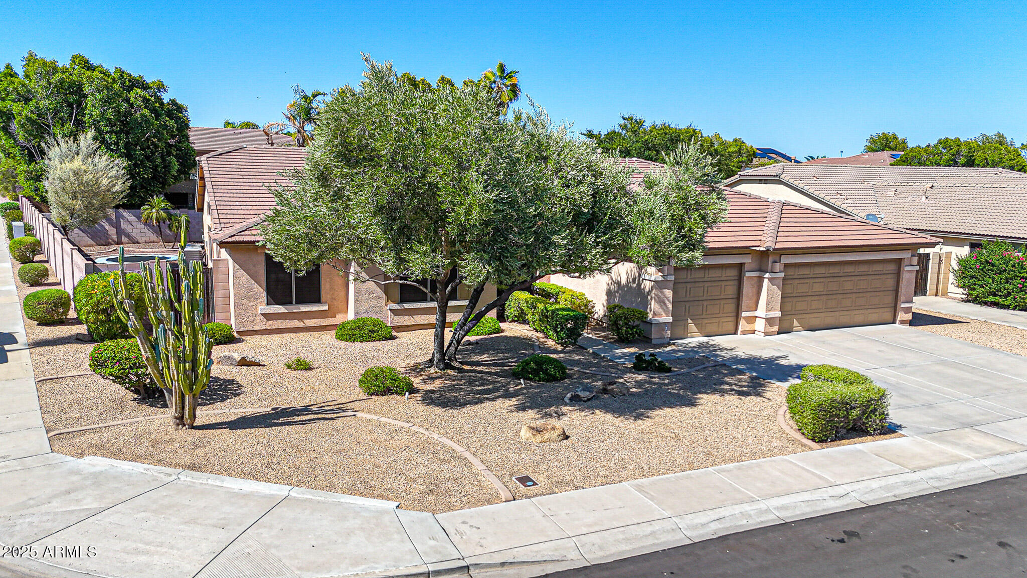 8862 W IRMA Lane