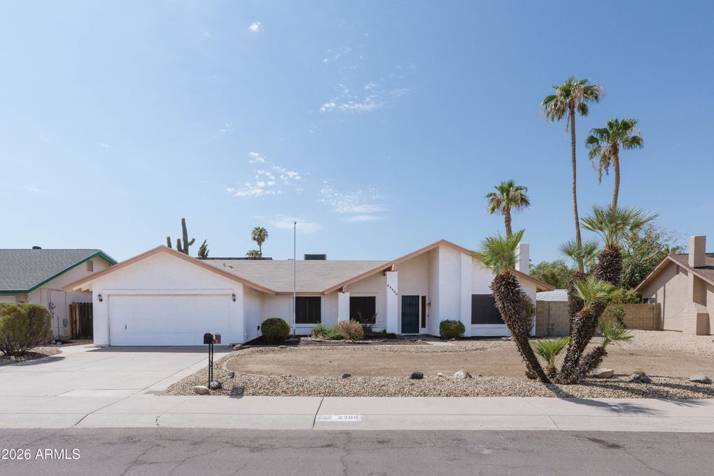 Photo of 2309 W Port Royale Lane, Phoenix, AZ 85023 (MLS # 7074706)