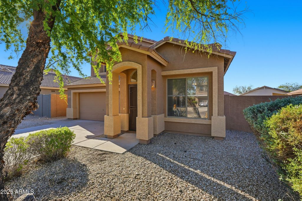 Photo of 17441 W Rock Wren Court, Goodyear, AZ 85338 (MLS # 6944486)