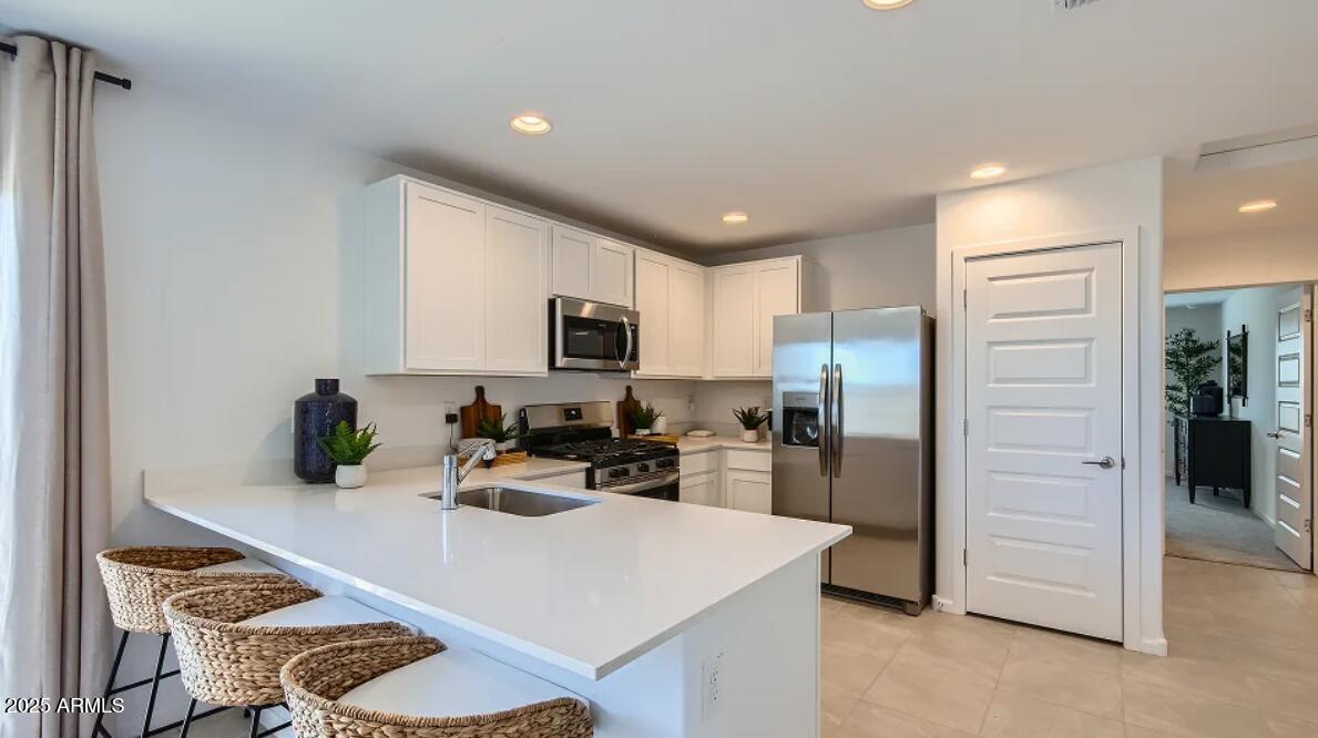 17653 N DEL MAR Avenue