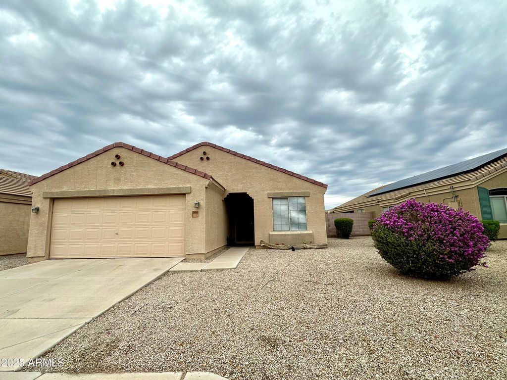 Photo of 15996 W Larkspur Drive, Goodyear, AZ 85338 (MLS # 6932791)