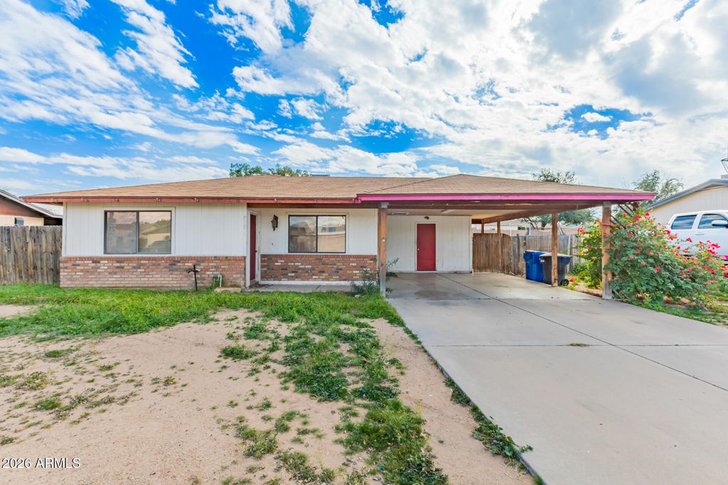 Photo of 139 W Hillside Street, Mesa, AZ 85201 (MLS # 6974450)