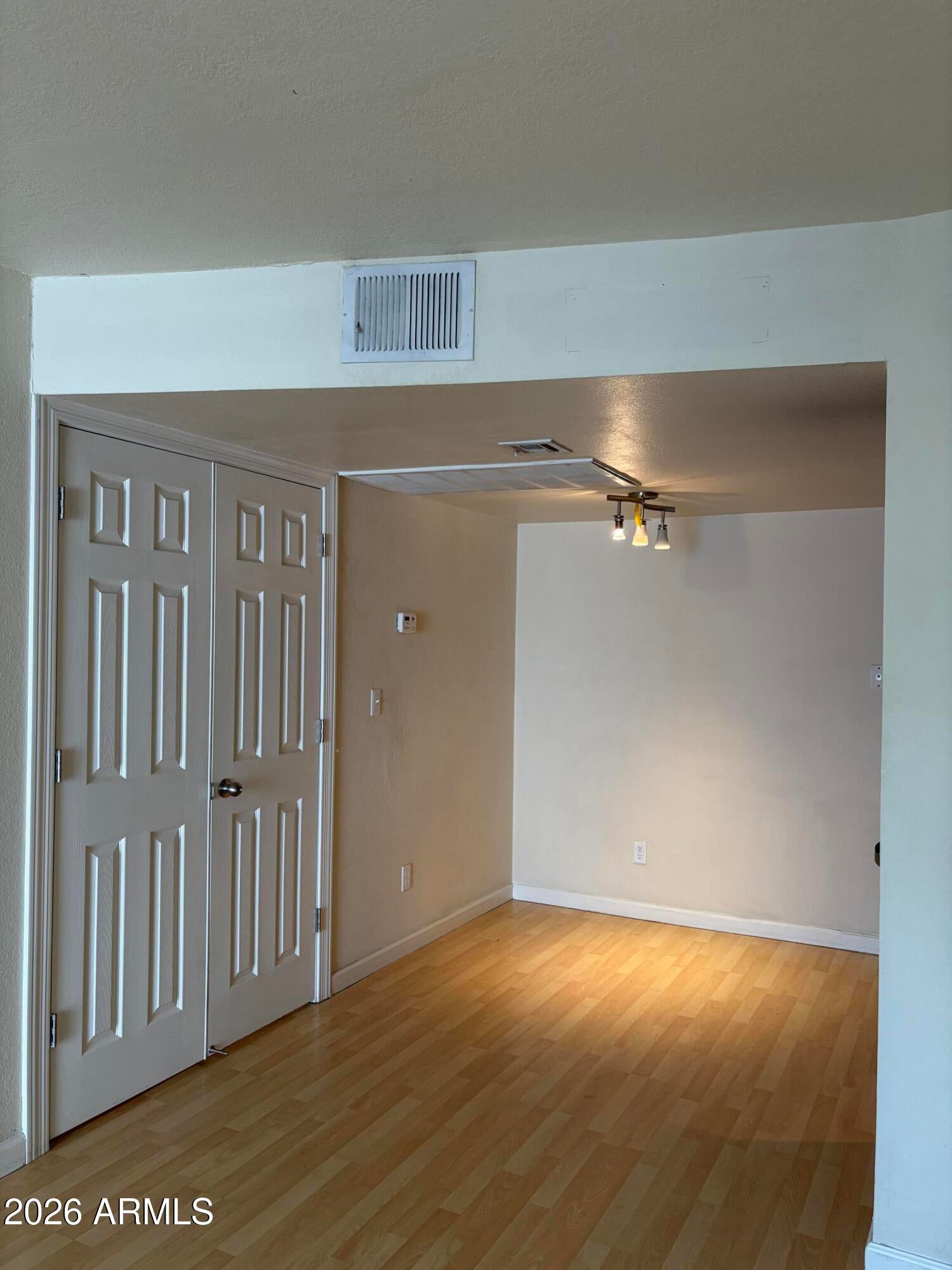 740 W Elm Street 248