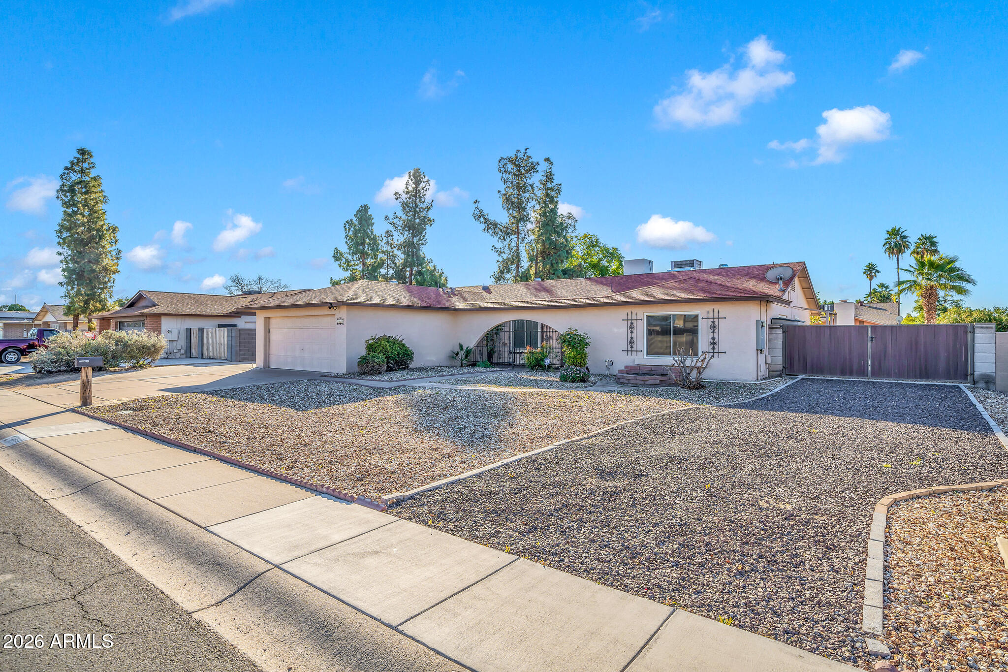 3033 W KATHLEEN Road