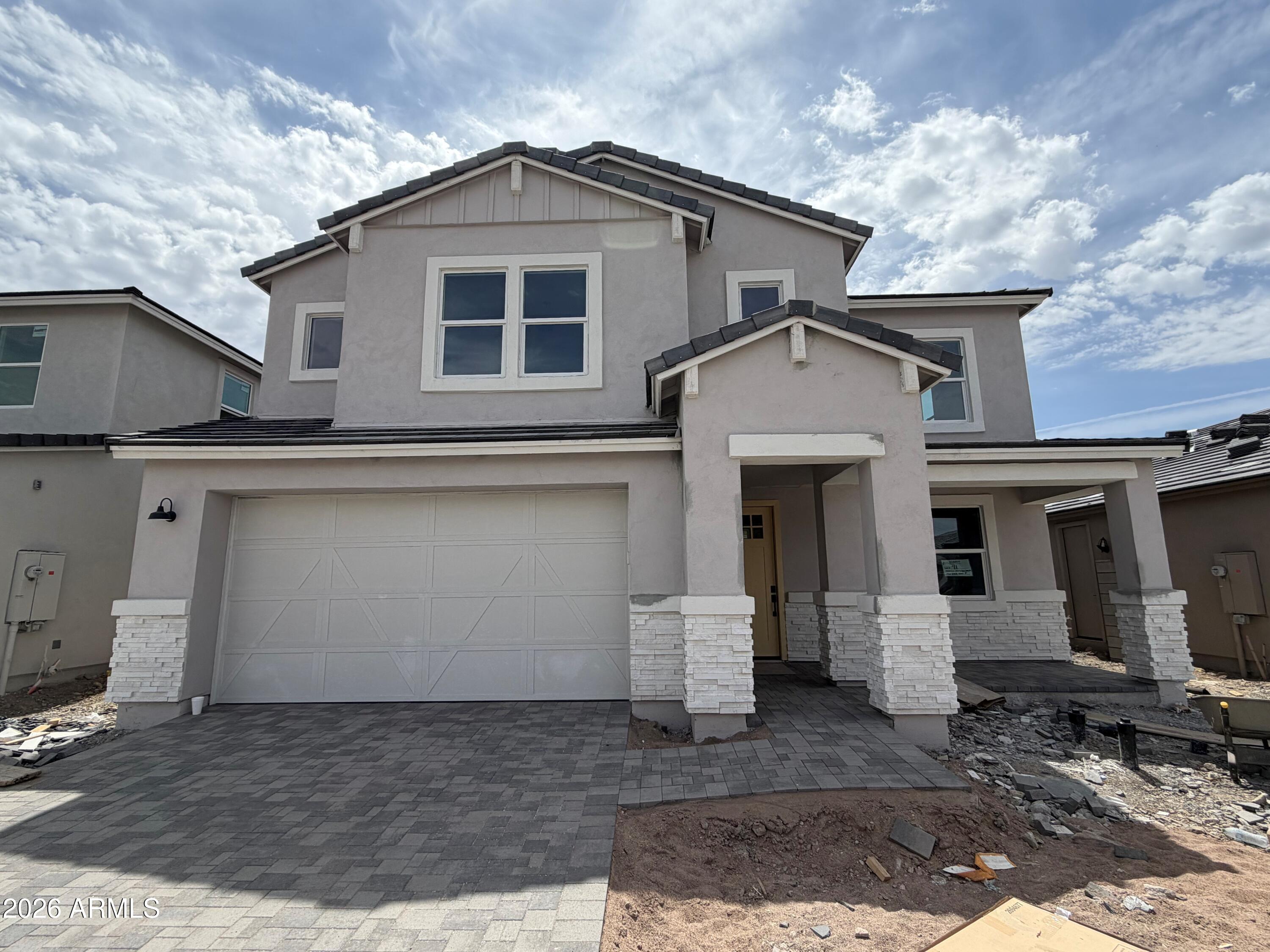 2457 E VILLA LINDA Drive