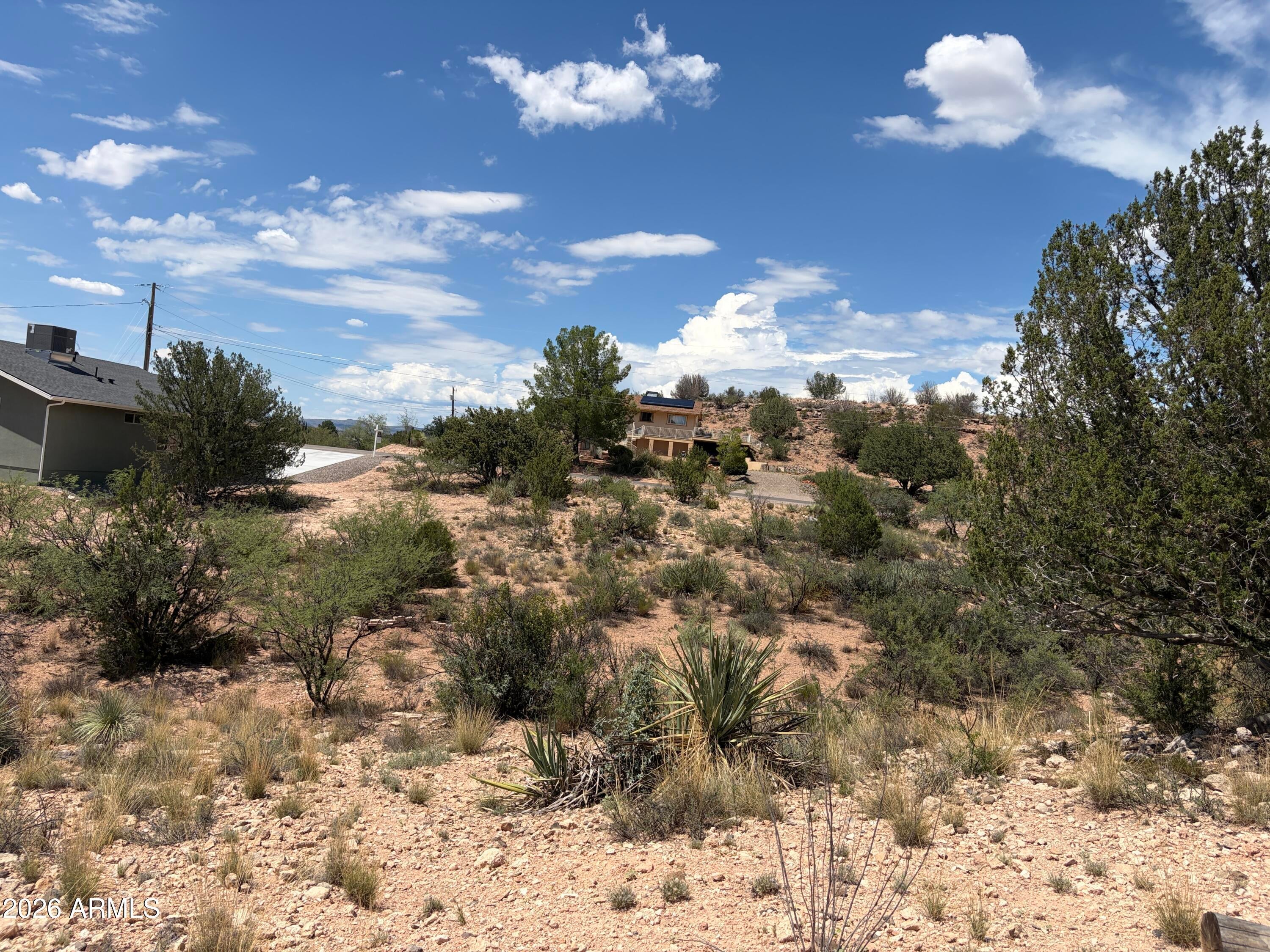 4325 E COYOTE Canyon -