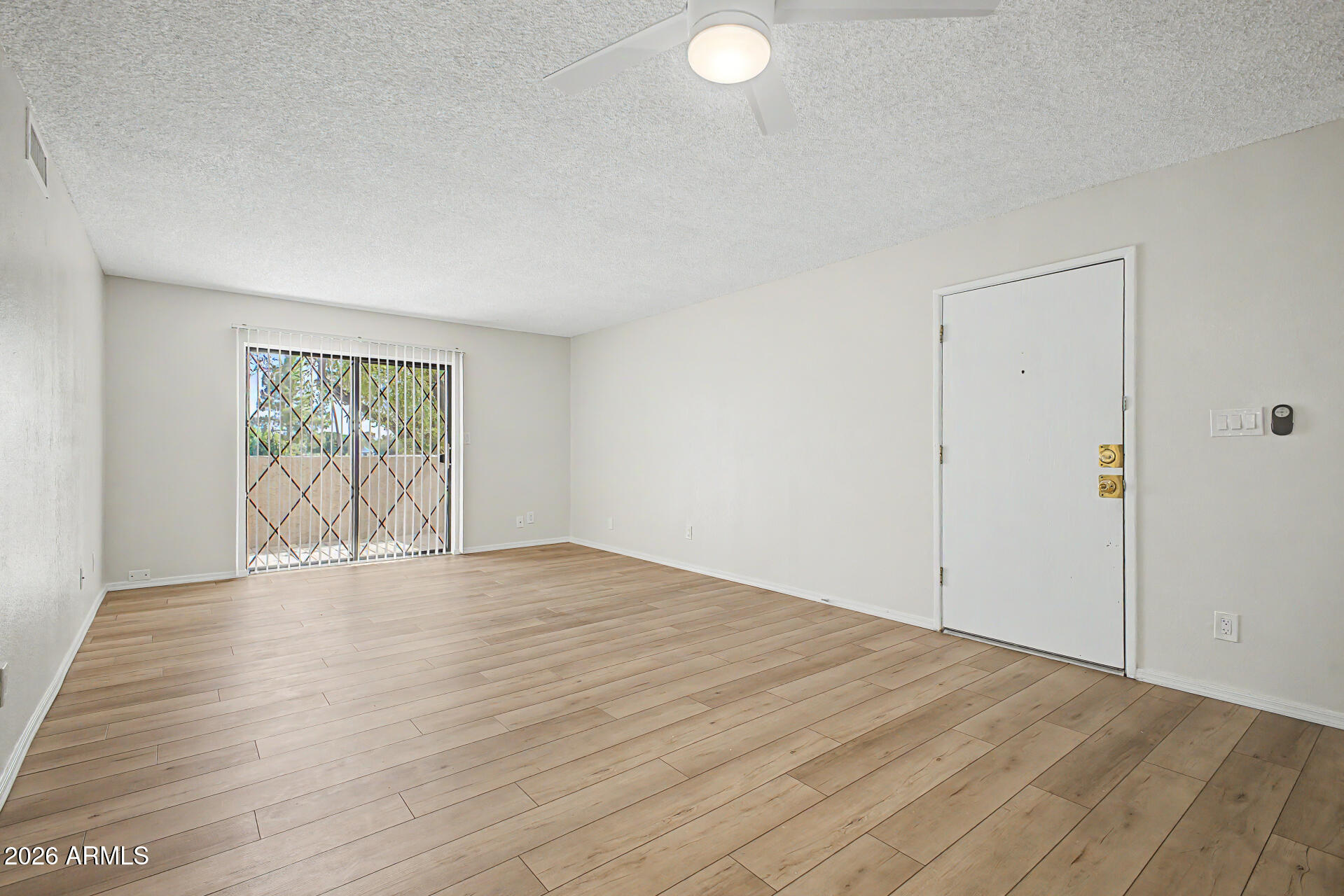1920 W LINDNER Avenue 202