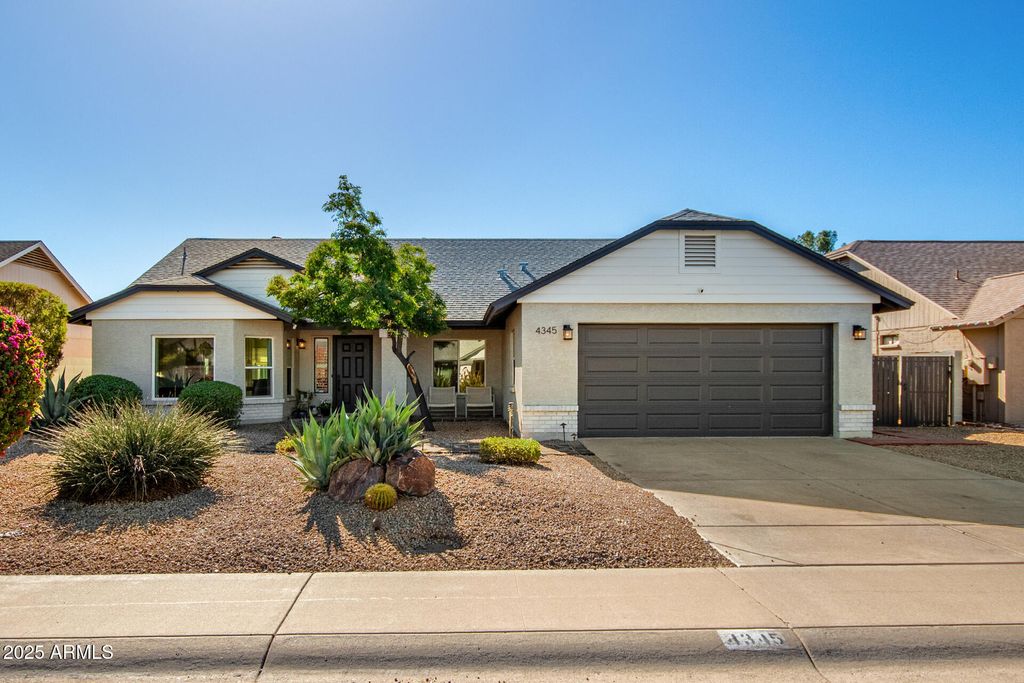 Photo of 4345 E Blanche Drive, Phoenix, AZ 85032 (MLS # 6977035)