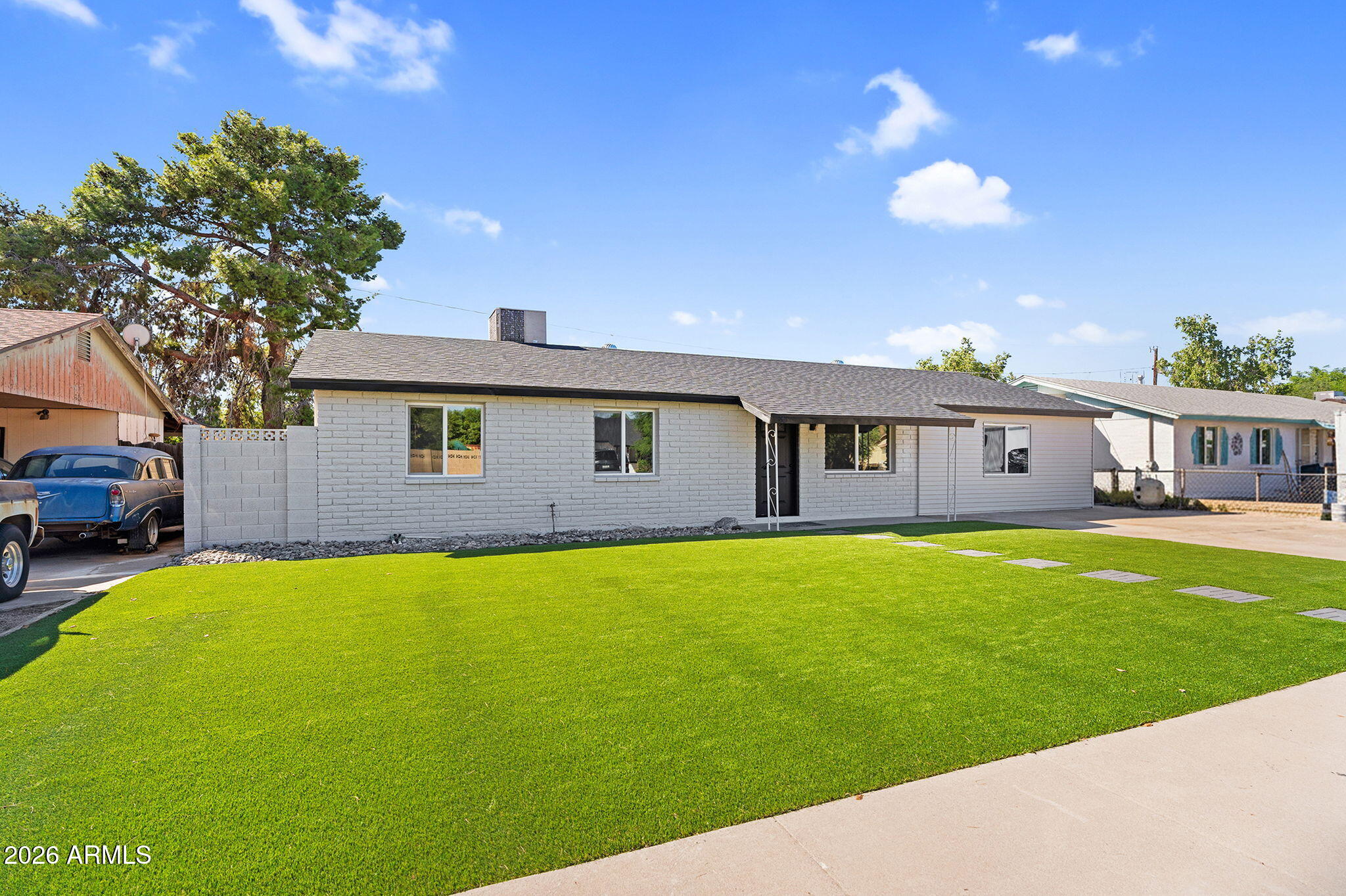 3545 E FRIESS Drive