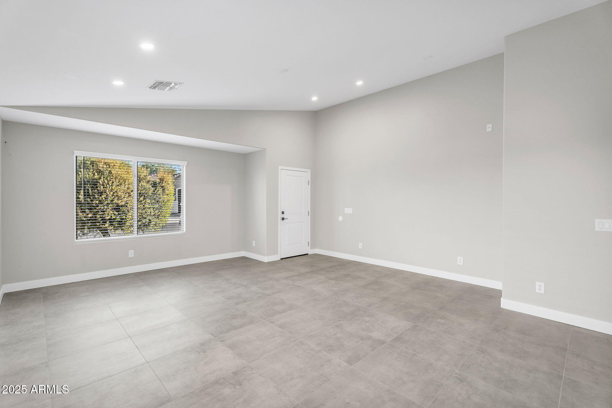 12038 W MELINDA Lane