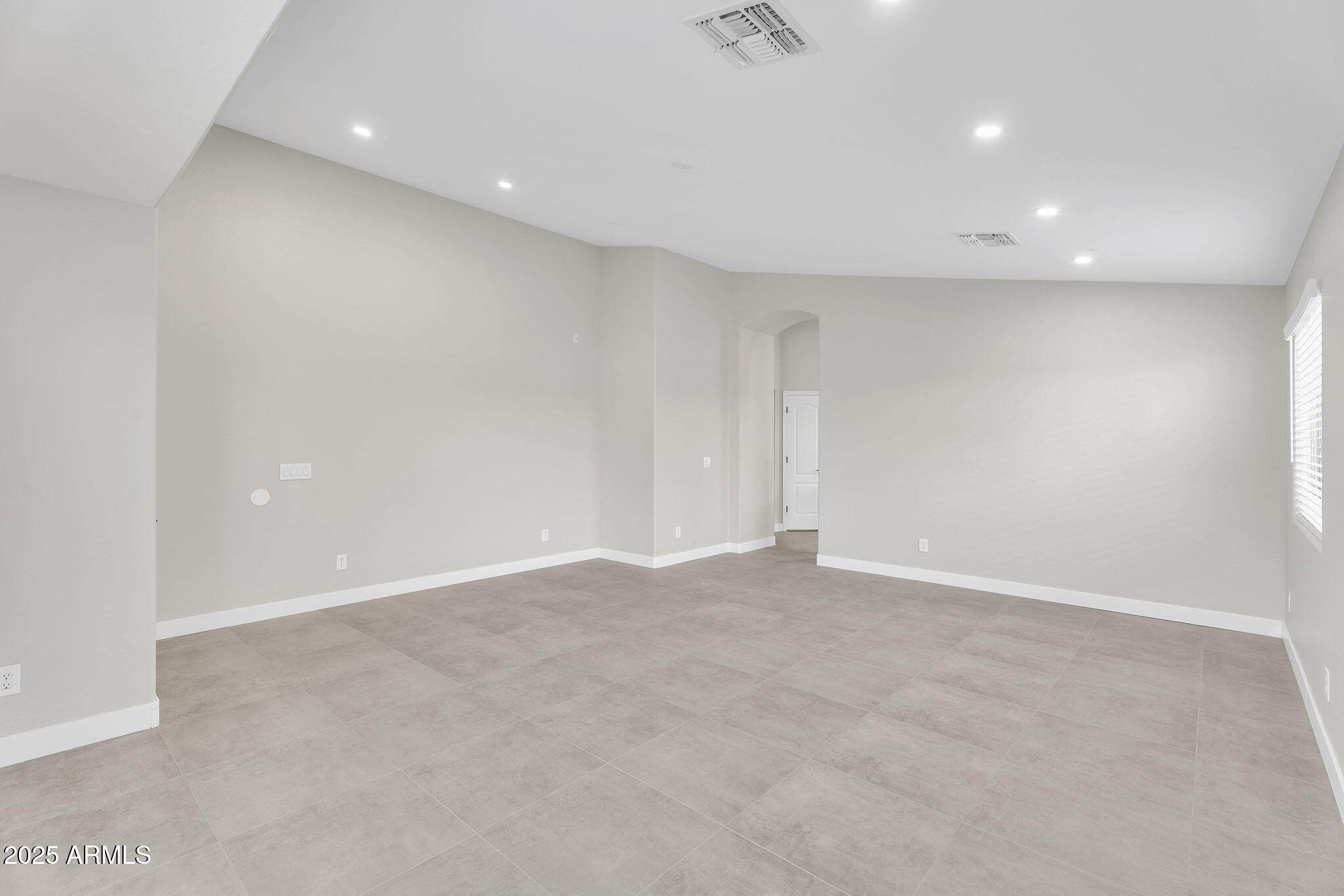 12038 W MELINDA Lane