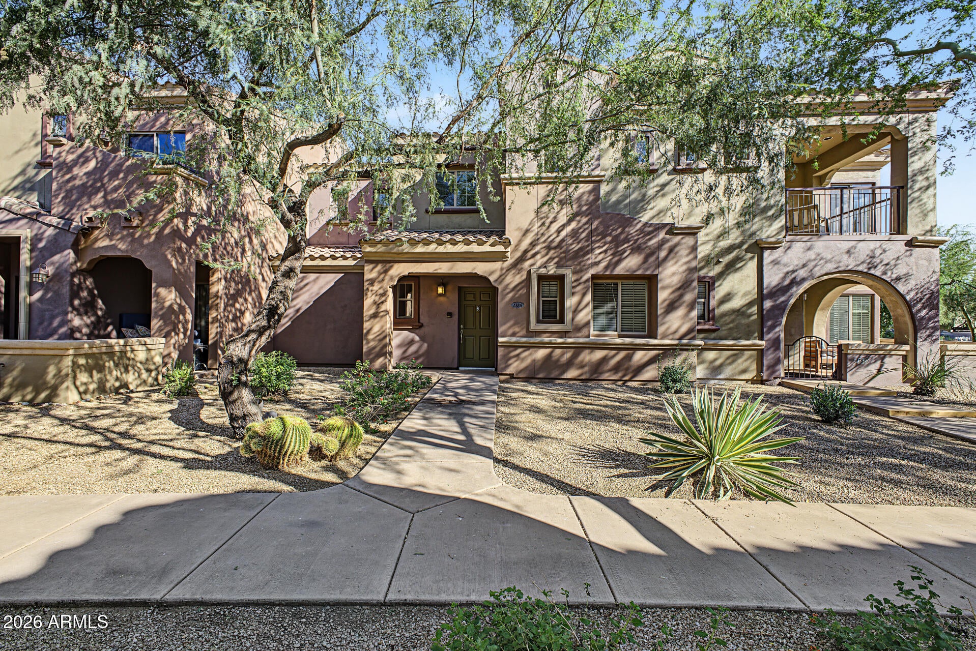 3935 E ROUGH RIDER Road 1186