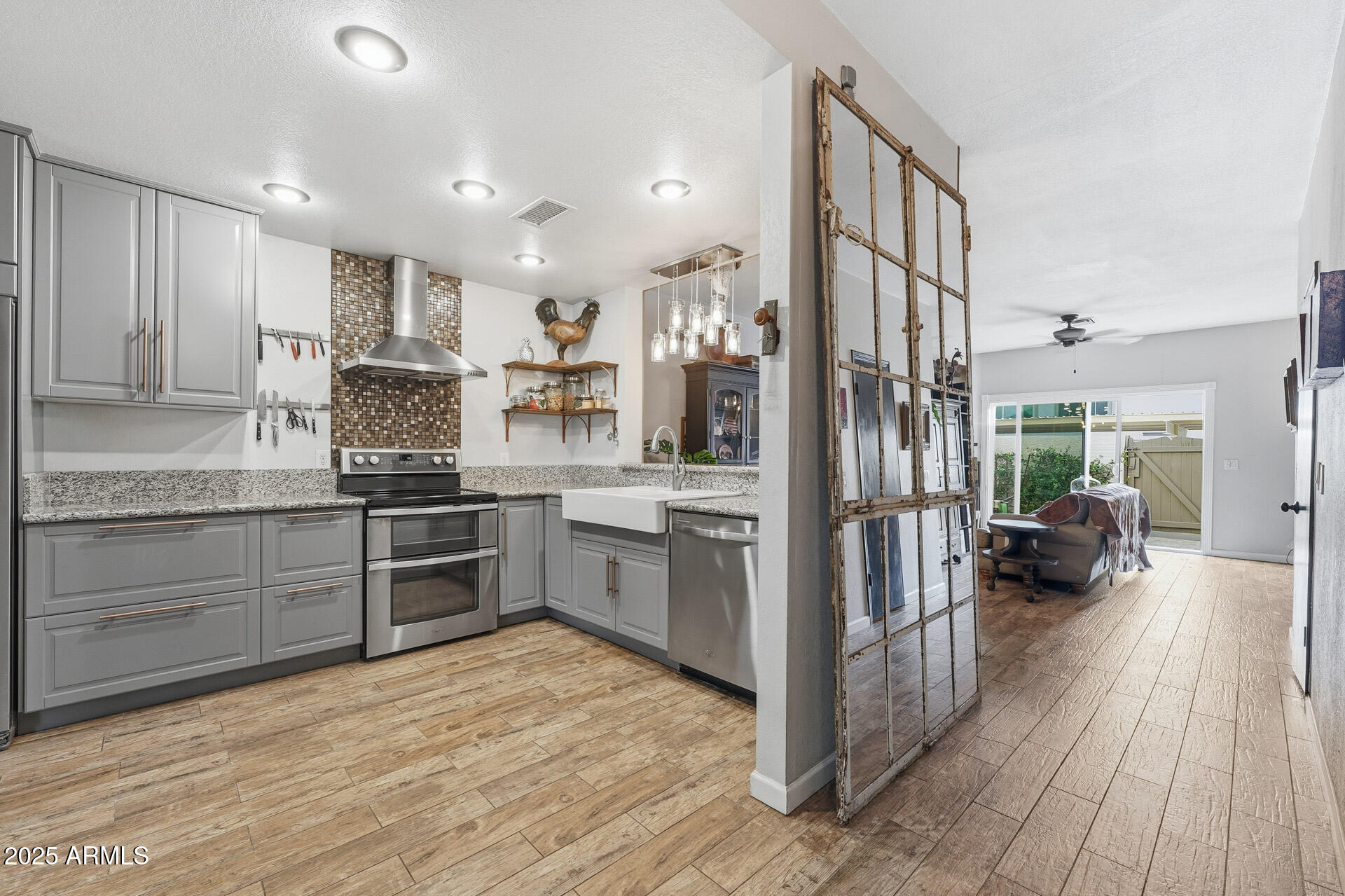 4114 E UNION HILLS Drive 1228