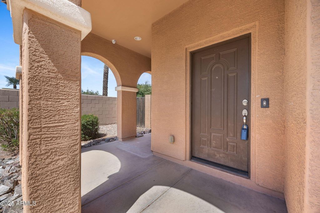 Photo of 1784 S Seton Avenue, Gilbert, AZ 85295 (MLS # 6919361)