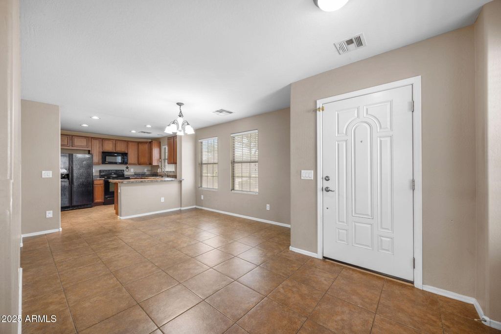 Photo of 1784 S Seton Avenue, Gilbert, AZ 85295 (MLS # 6919361)