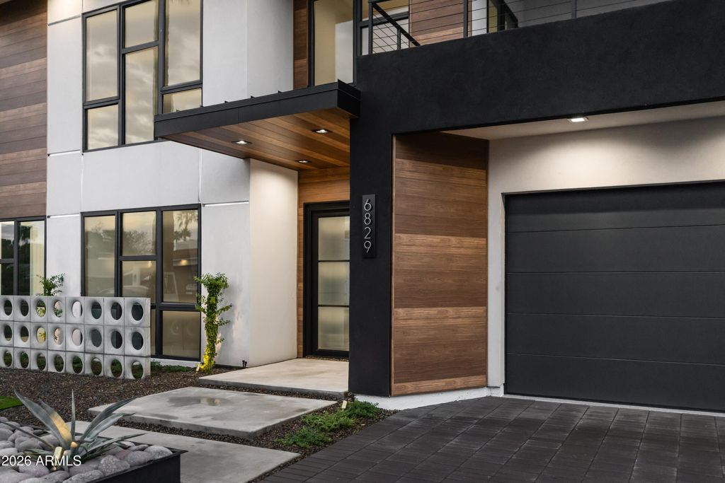 Photo of 6829 E 6th Street, Scottsdale, AZ 85251 (MLS # 6974327)