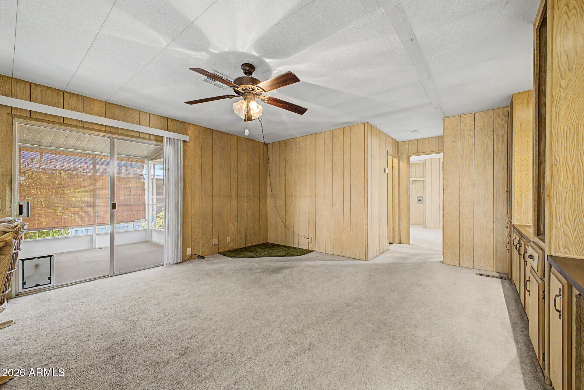 2650 W UNION HILLS Drive 319
