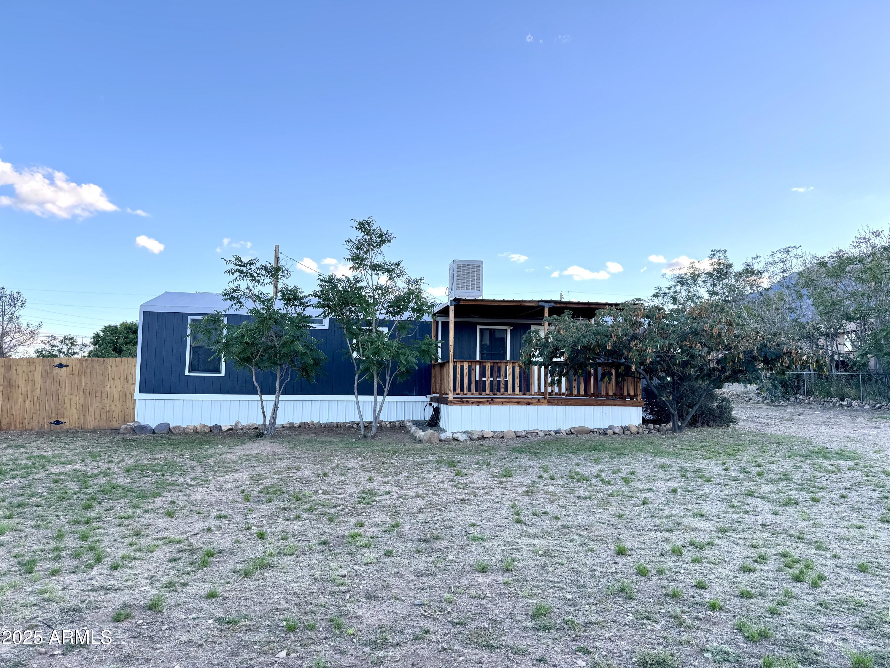 5136 E MUHEIM Street