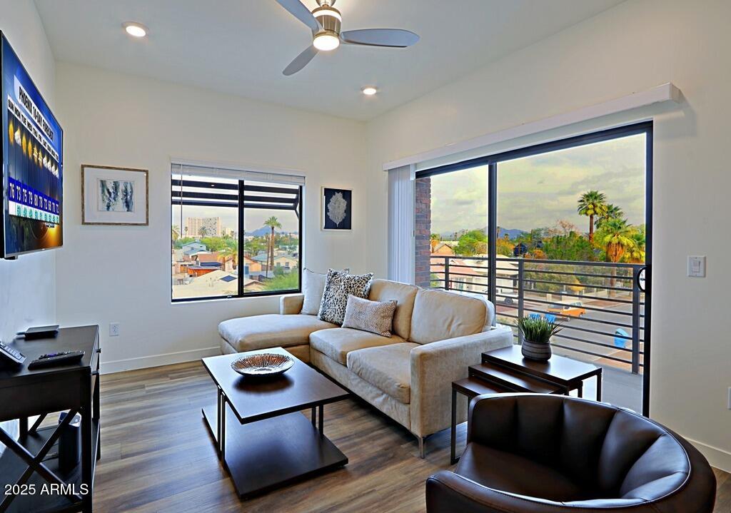 475 N 9TH Street 311