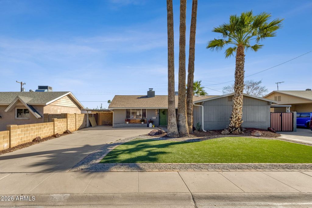 Photo of 3019 S Harl Avenue, Tempe, AZ 85282 (MLS # 6982861)