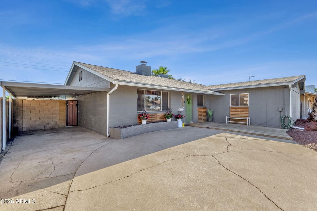 Photo of 3019 S Harl Avenue, Tempe, AZ 85282 (MLS # 6982861)