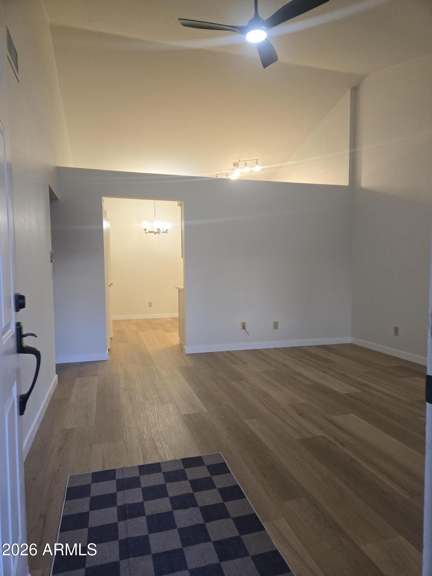5136 E EVERGREEN Street 1084