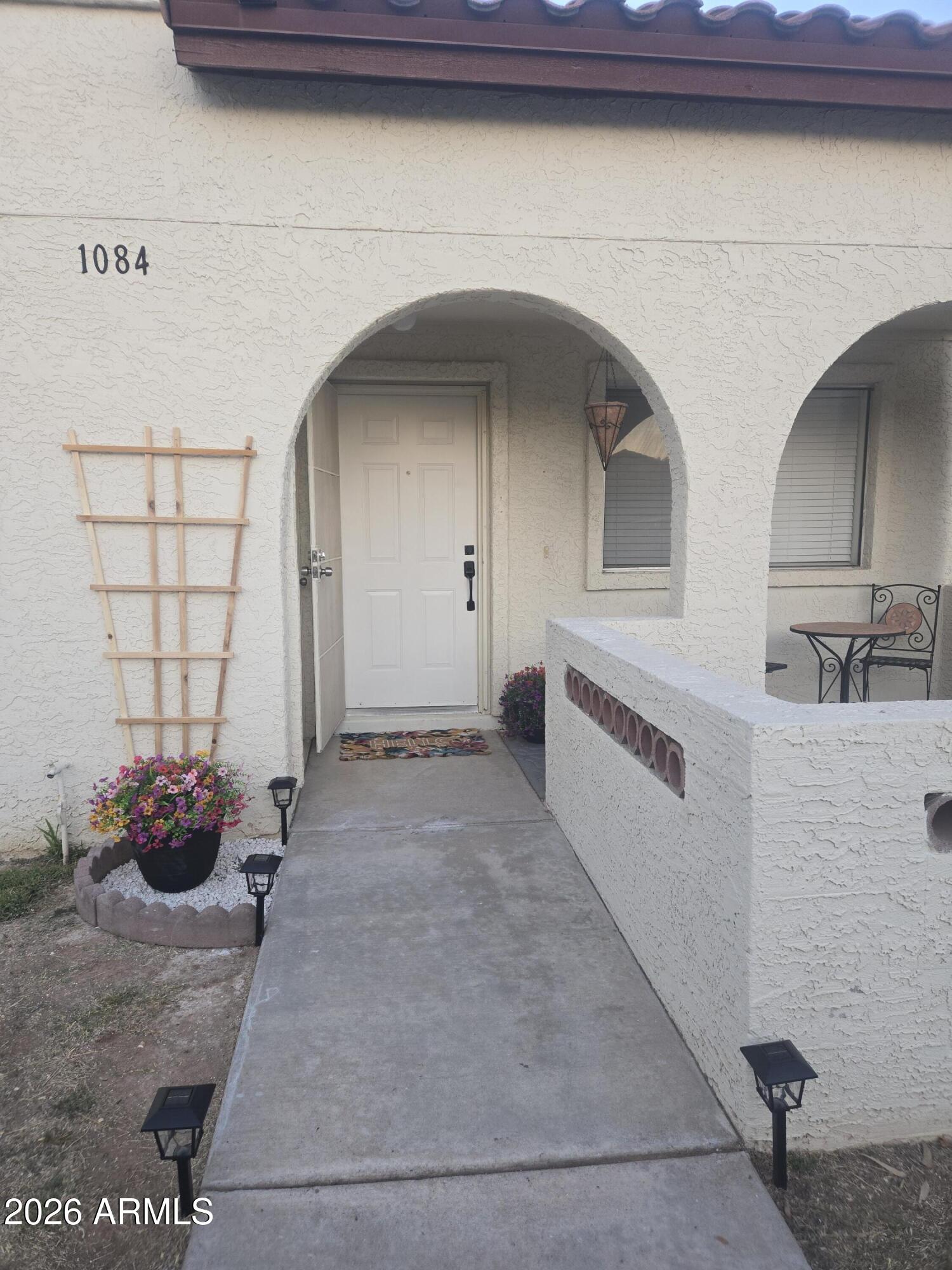 5136 E EVERGREEN Street 1084