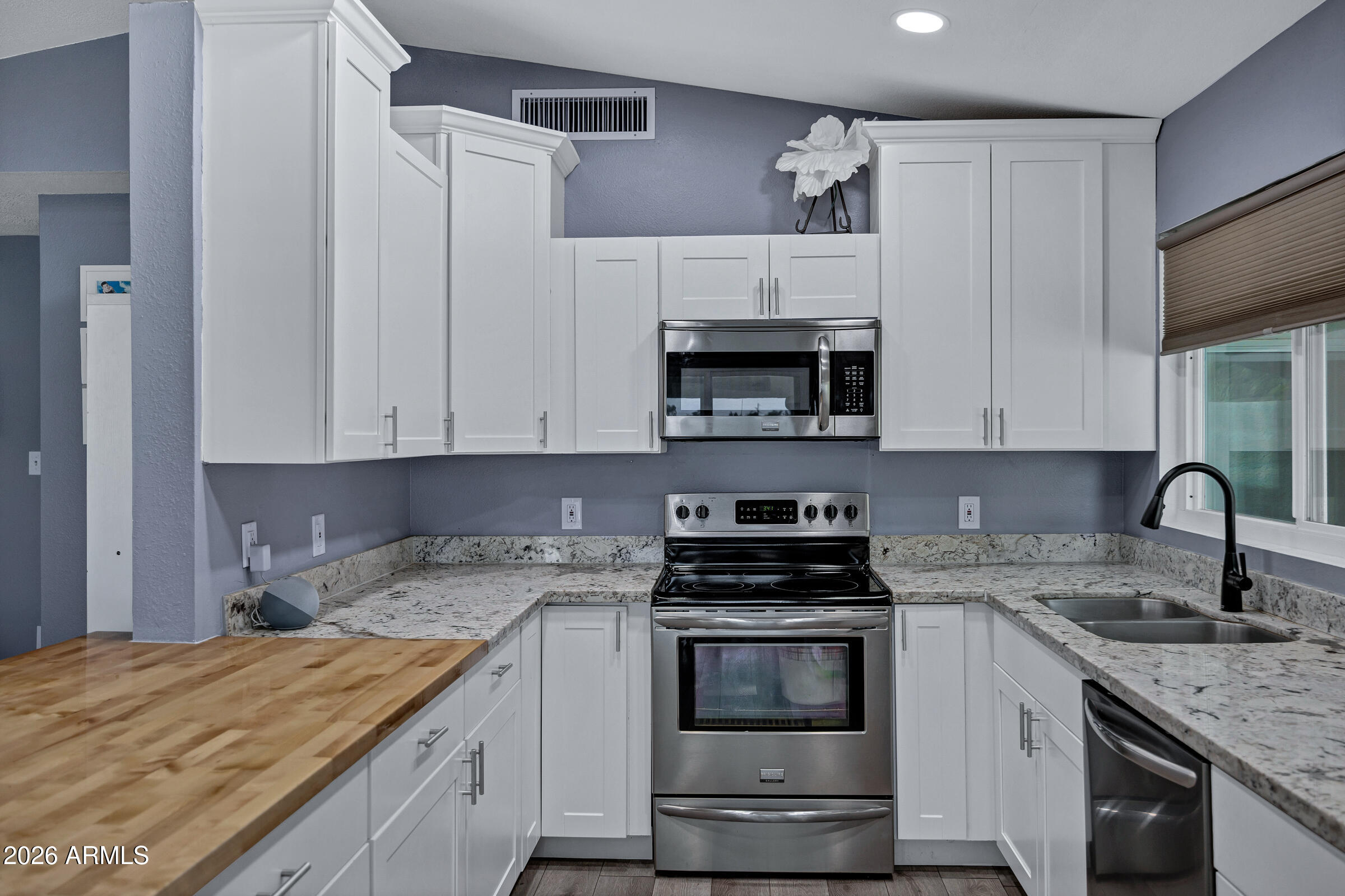 GREENFIELD PARK LOT 101-235 TR A - Residential