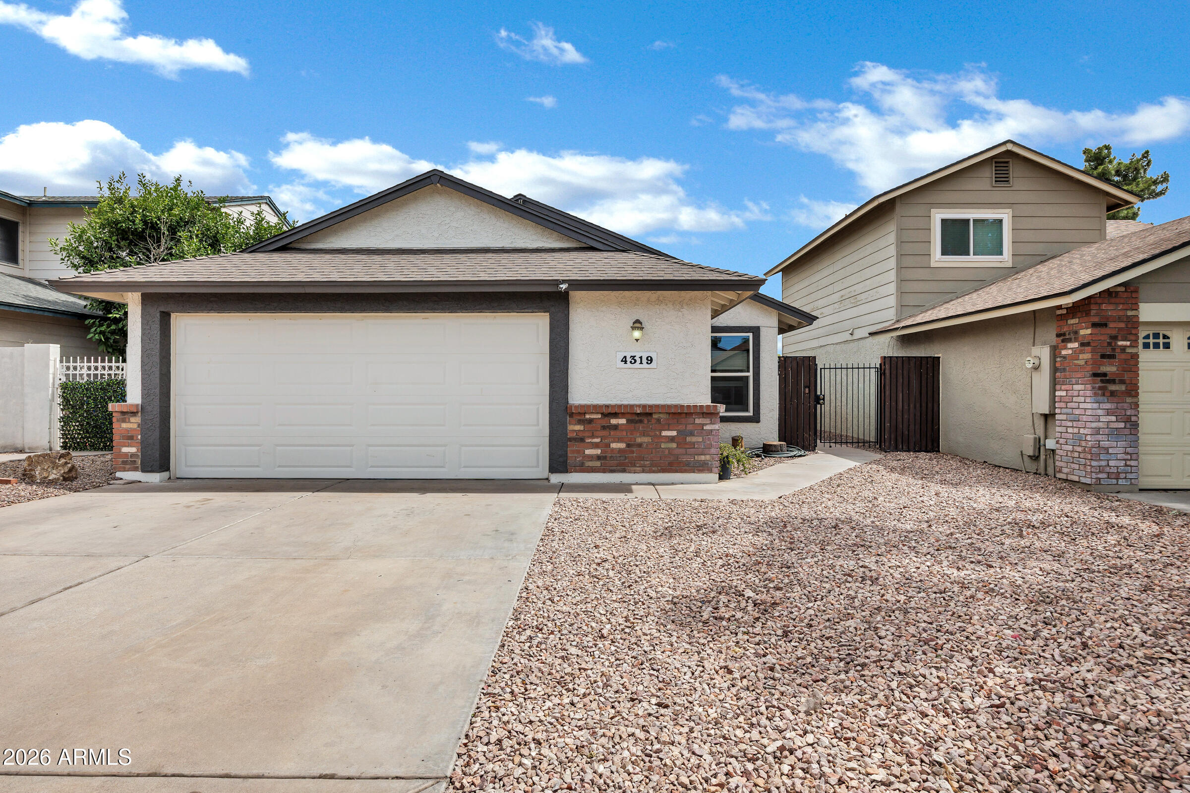 GREENFIELD PARK LOT 101-235 TR A - Residential