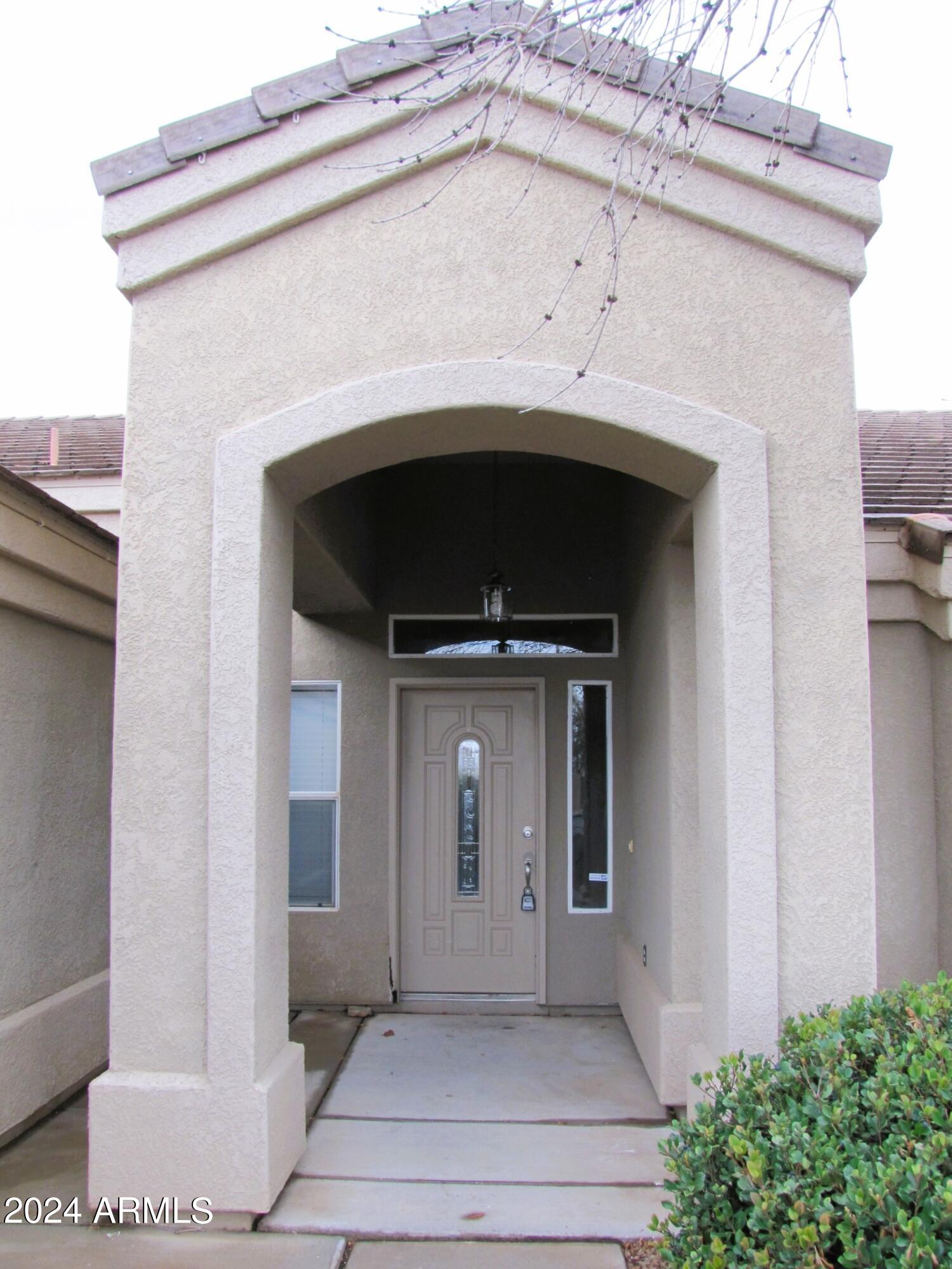 COUNTRY CLUB VILLAGE - Residential Lease