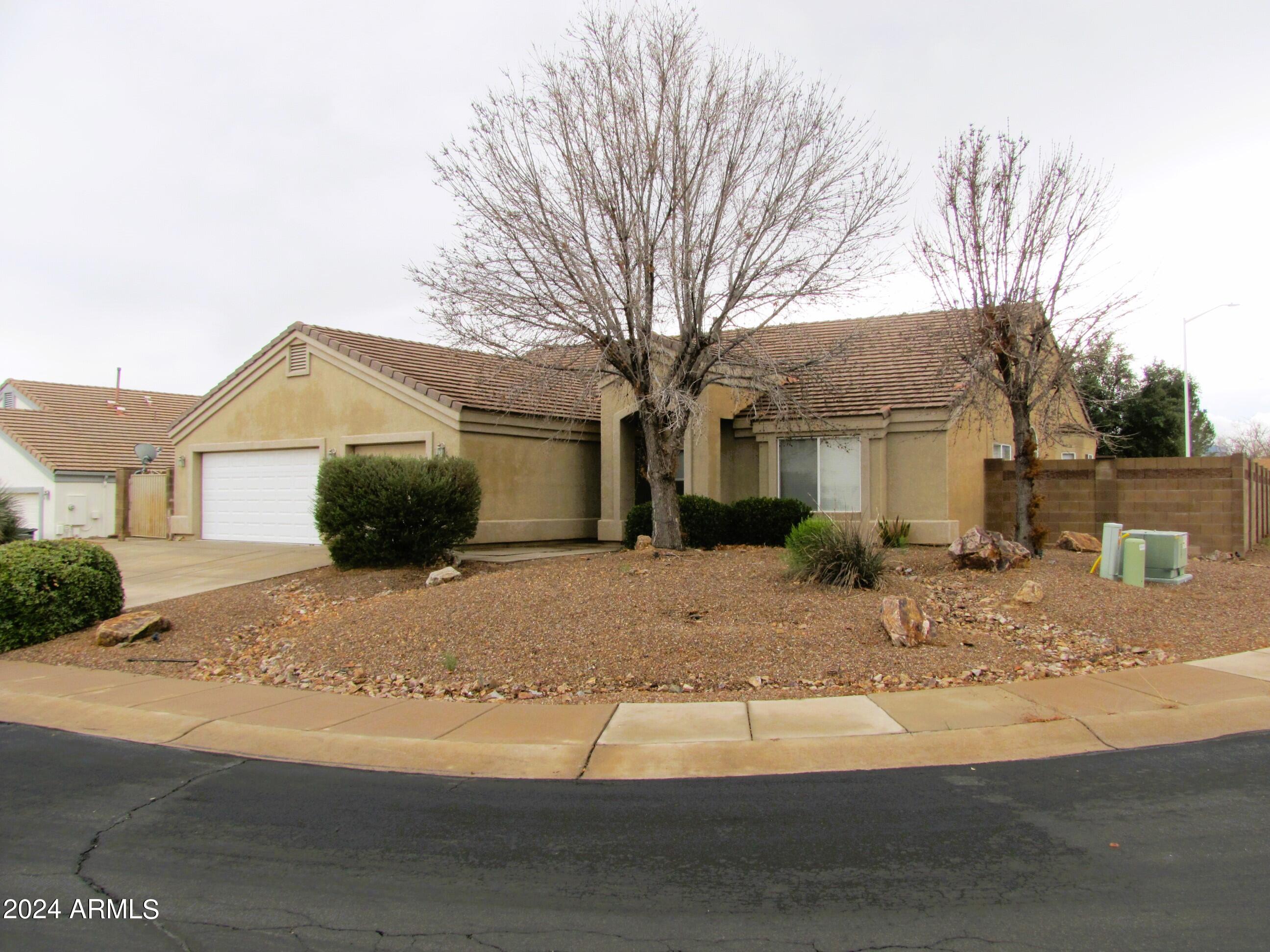 COUNTRY CLUB VILLAGE - Residential Lease