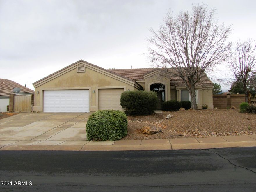 This beautiful 4BR/2BA/3CG, 2191 sq. ft. home is centrally located in Sierra Vista, AZ minutes from Ft. Huachuca, shopping schools and Canton Vista Medical Center. The home has an open floor plan with to living areas., fresh paint and new carpet. The kitchen has new granirte countersncludes and  S/S appliances.  The backyard has its own swimming pool. Call today.