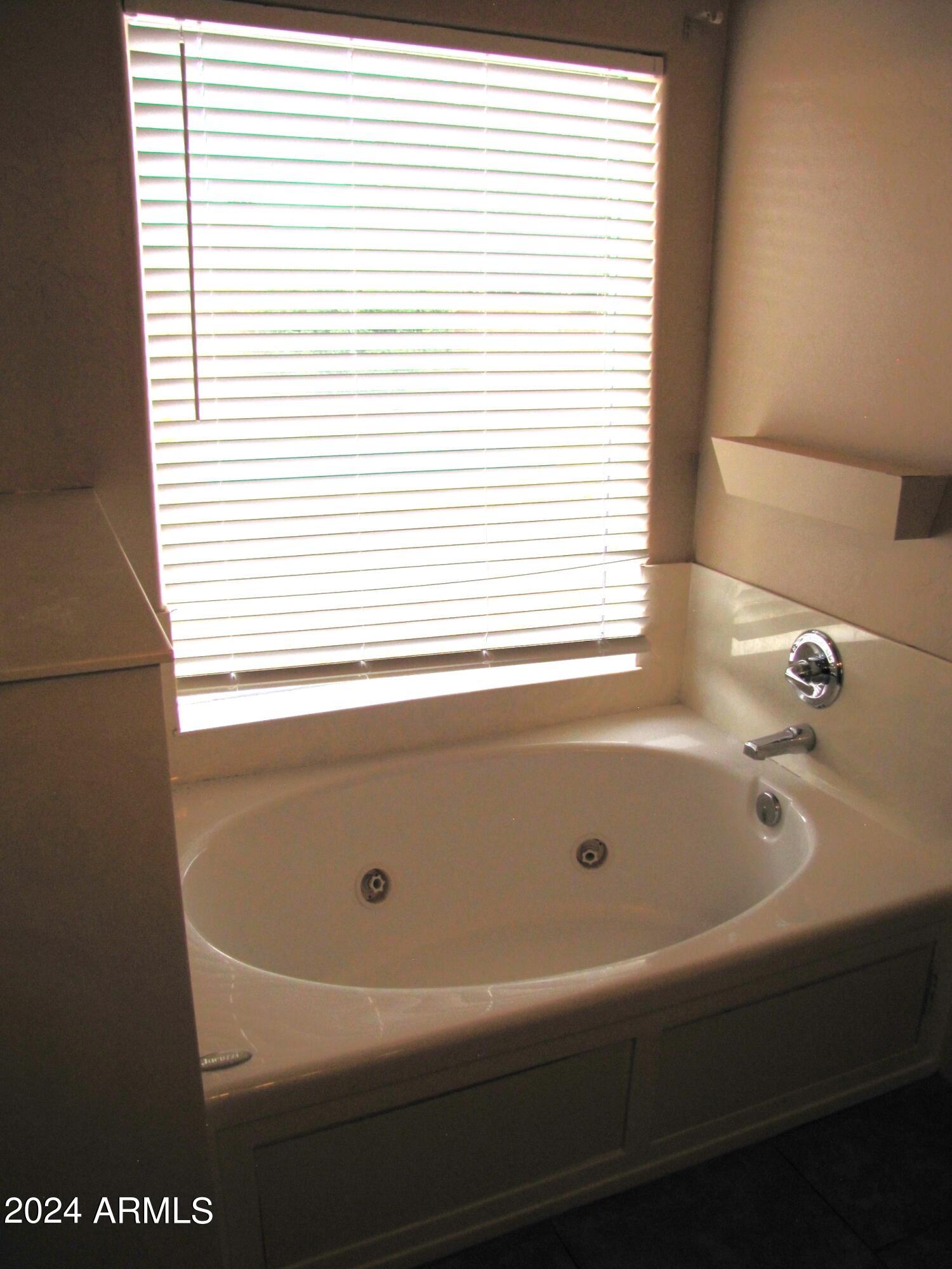 COUNTRY CLUB VILLAGE - Residential Lease
