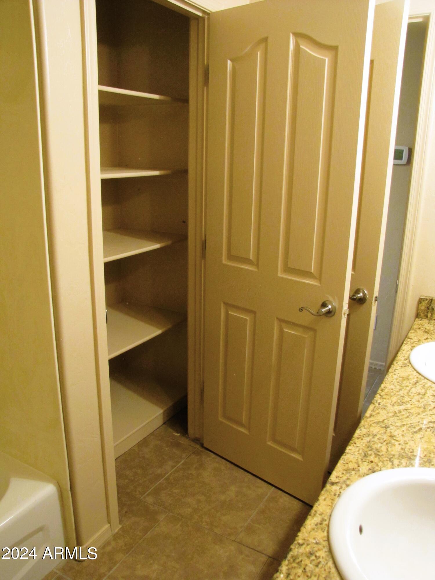 COUNTRY CLUB VILLAGE - Residential Lease