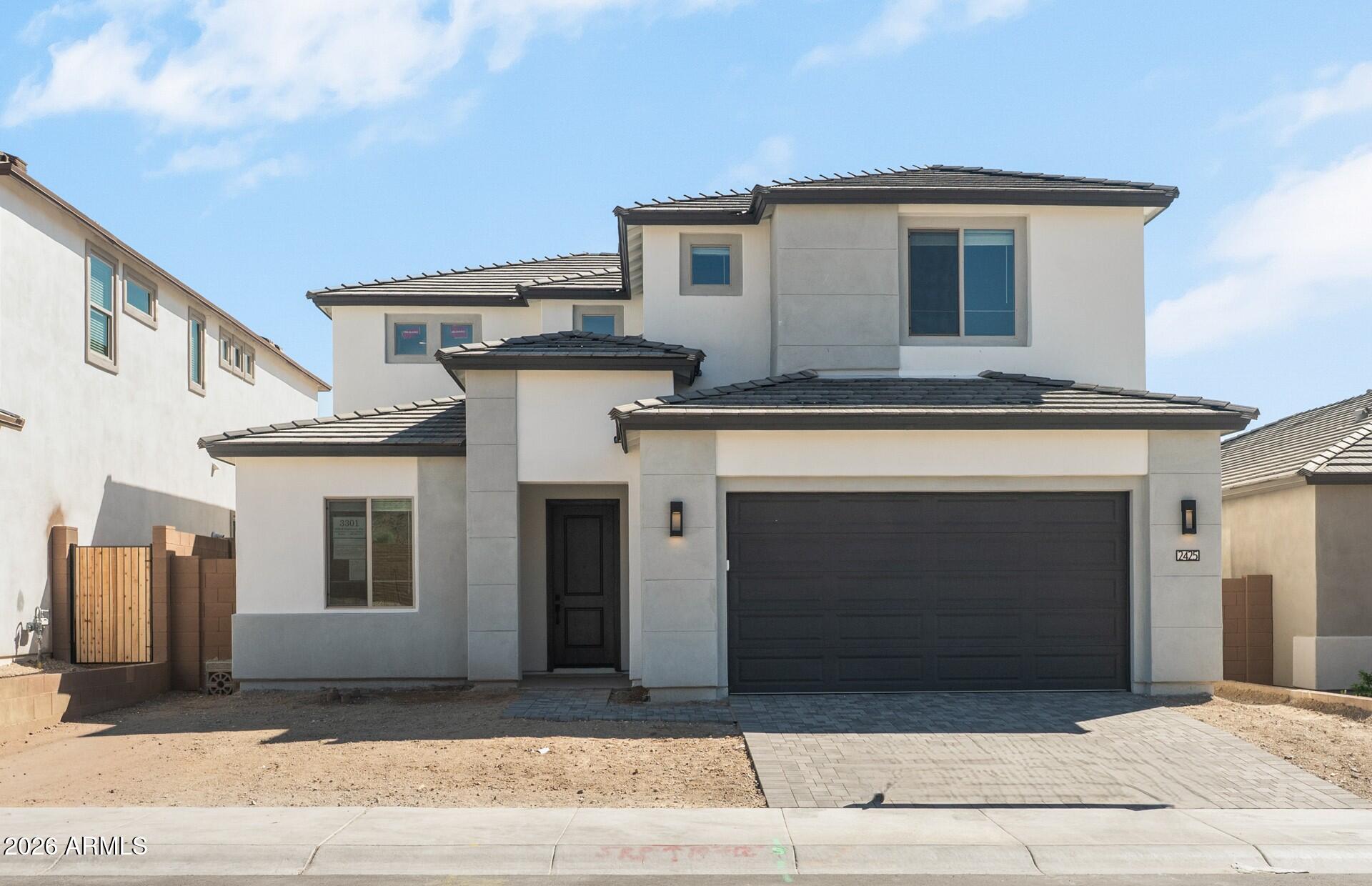 2425 W NIGHTHAWK Way