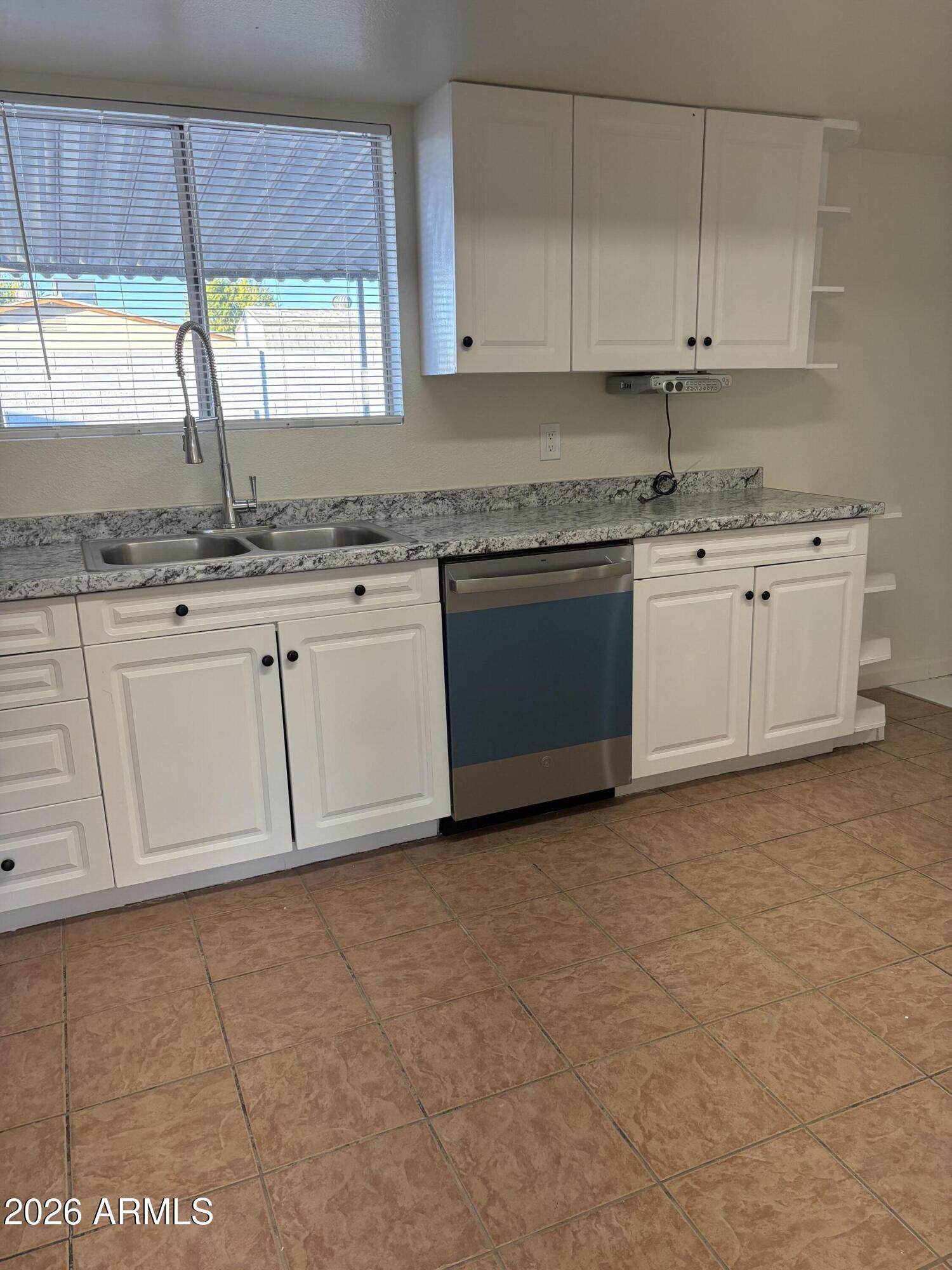 5440 W VIRGINIA Avenue